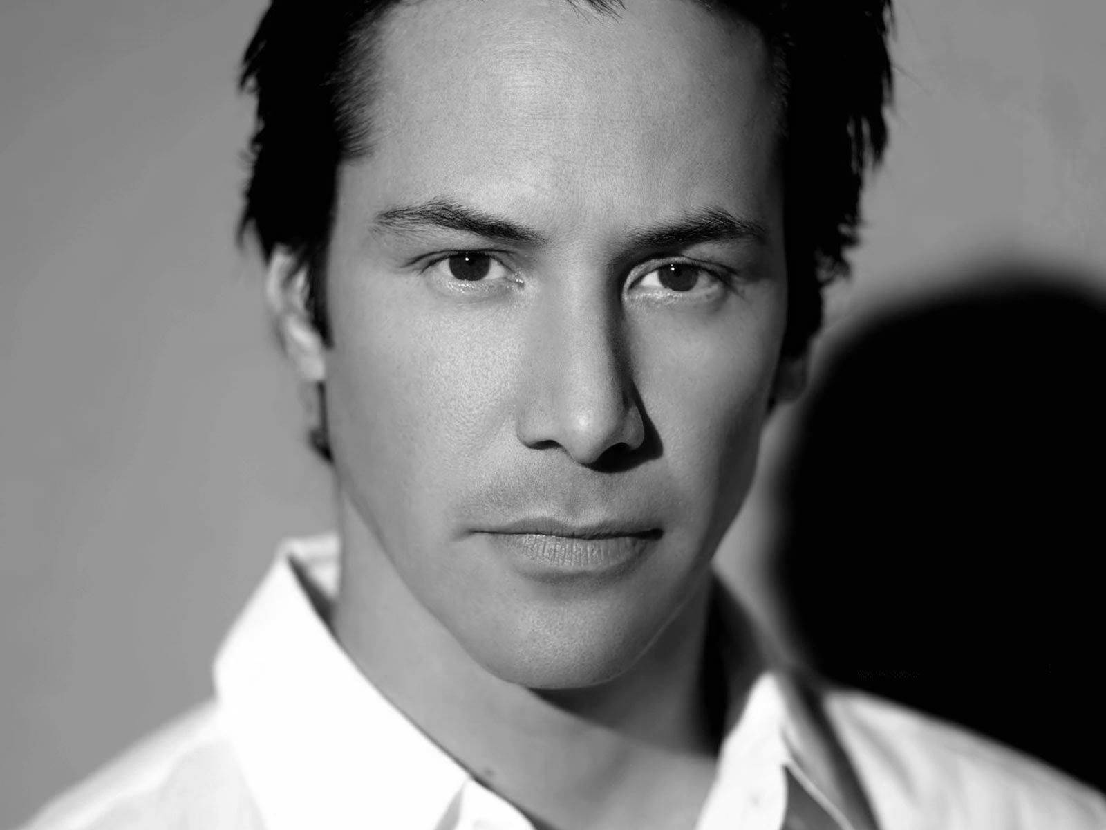 Keanu Reeves Grayscale Shot Background