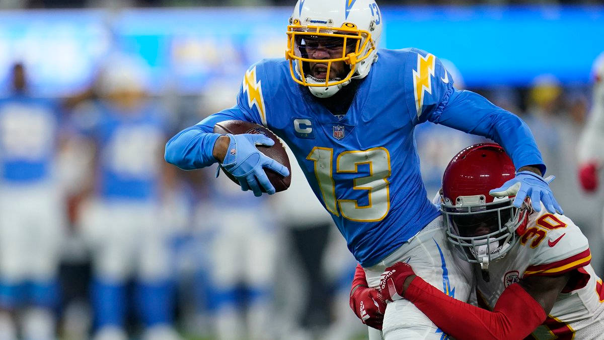 Keenan Allen Sprints Against Kansas City Chiefs