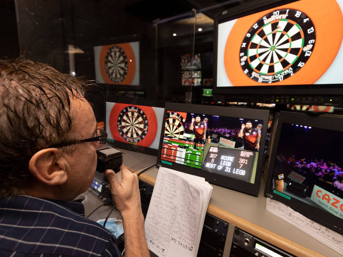 Keith Deller Tv Darts Sport Spotter Background