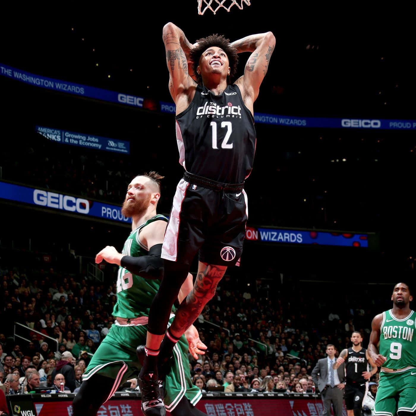 Kelly Oubre Jr. Extreme Shooting Background