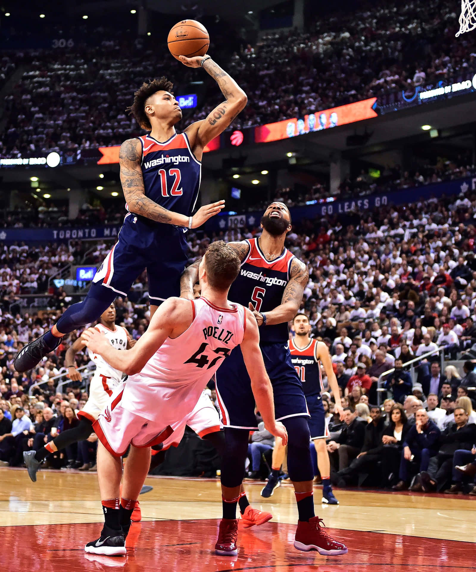 Kelly Oubre Jr. Slam Dunk Background