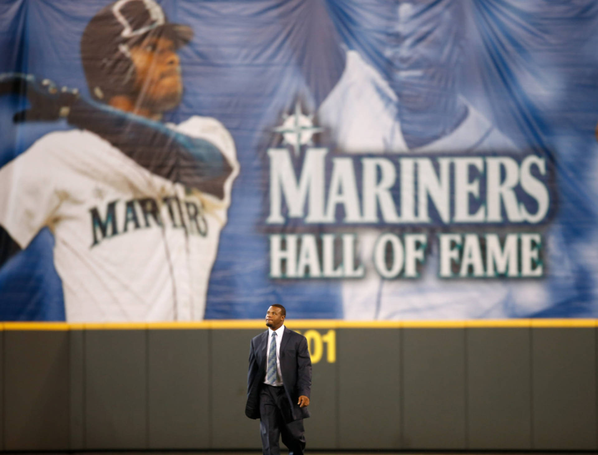 Ken Griffey Jr. Against Big Tarp