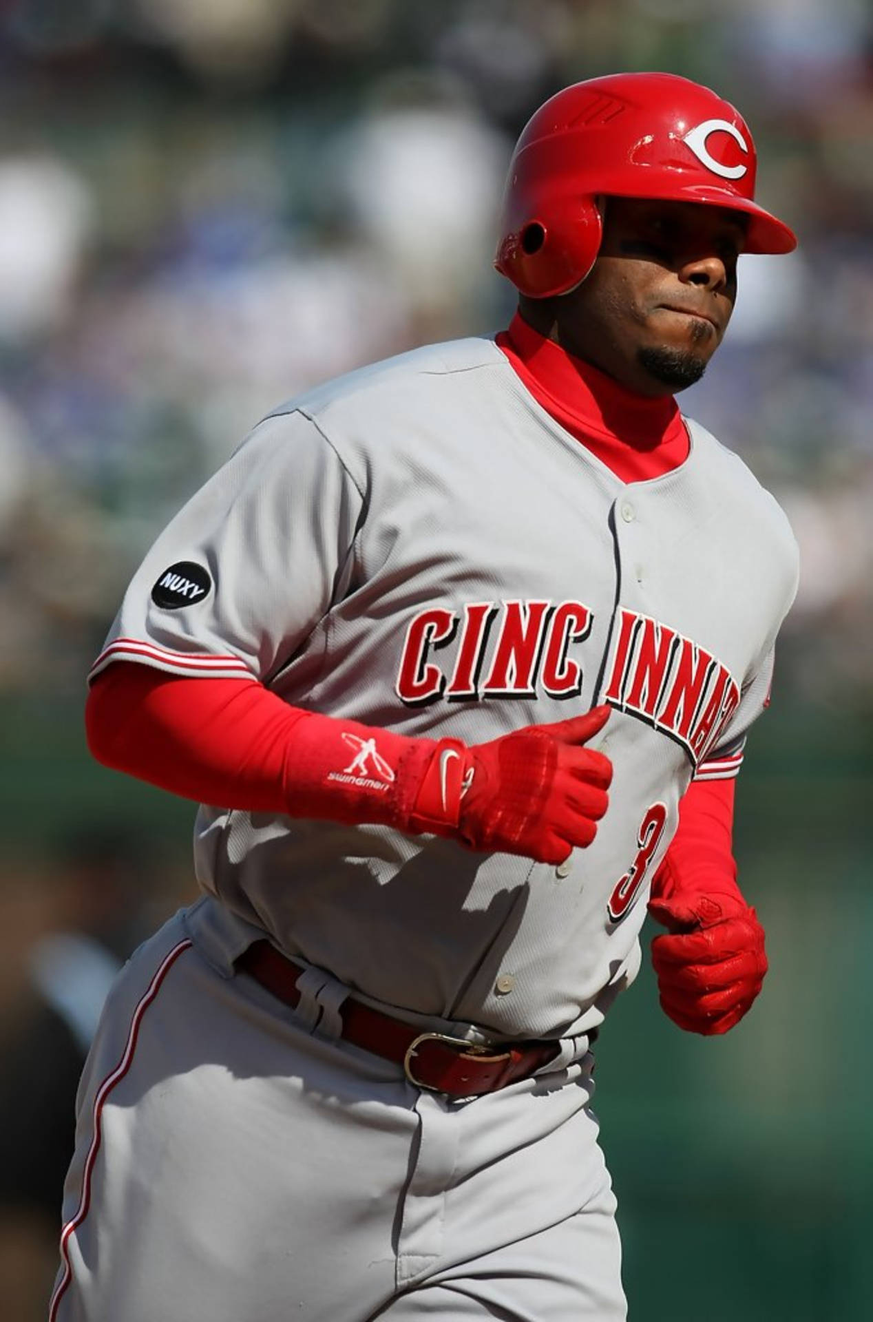 Ken Griffey Jr Cincinnati Reds Running Background