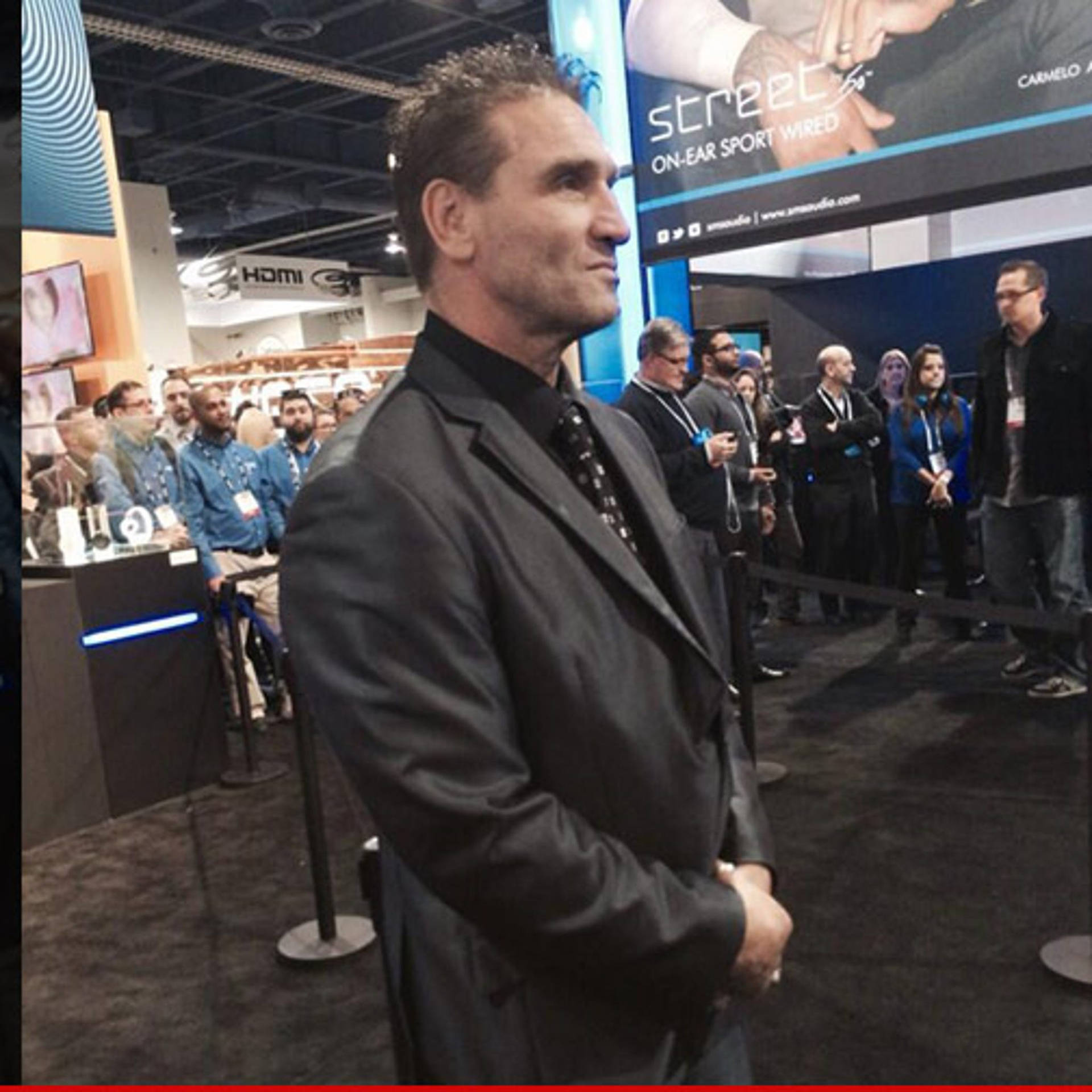 Ken Shamrock Bodyguard On Duty Background