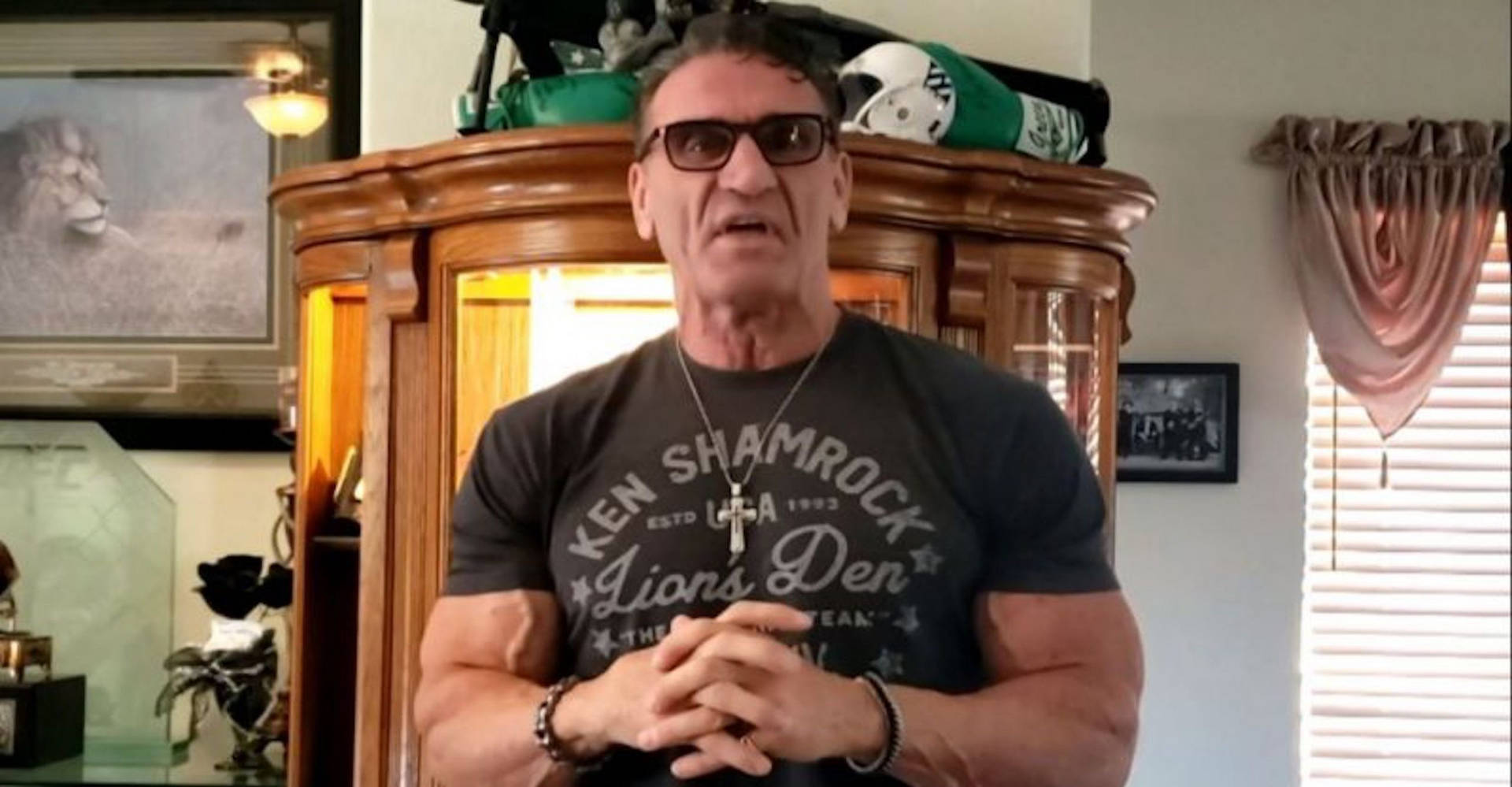 Ken Shamrock Inside A House Background