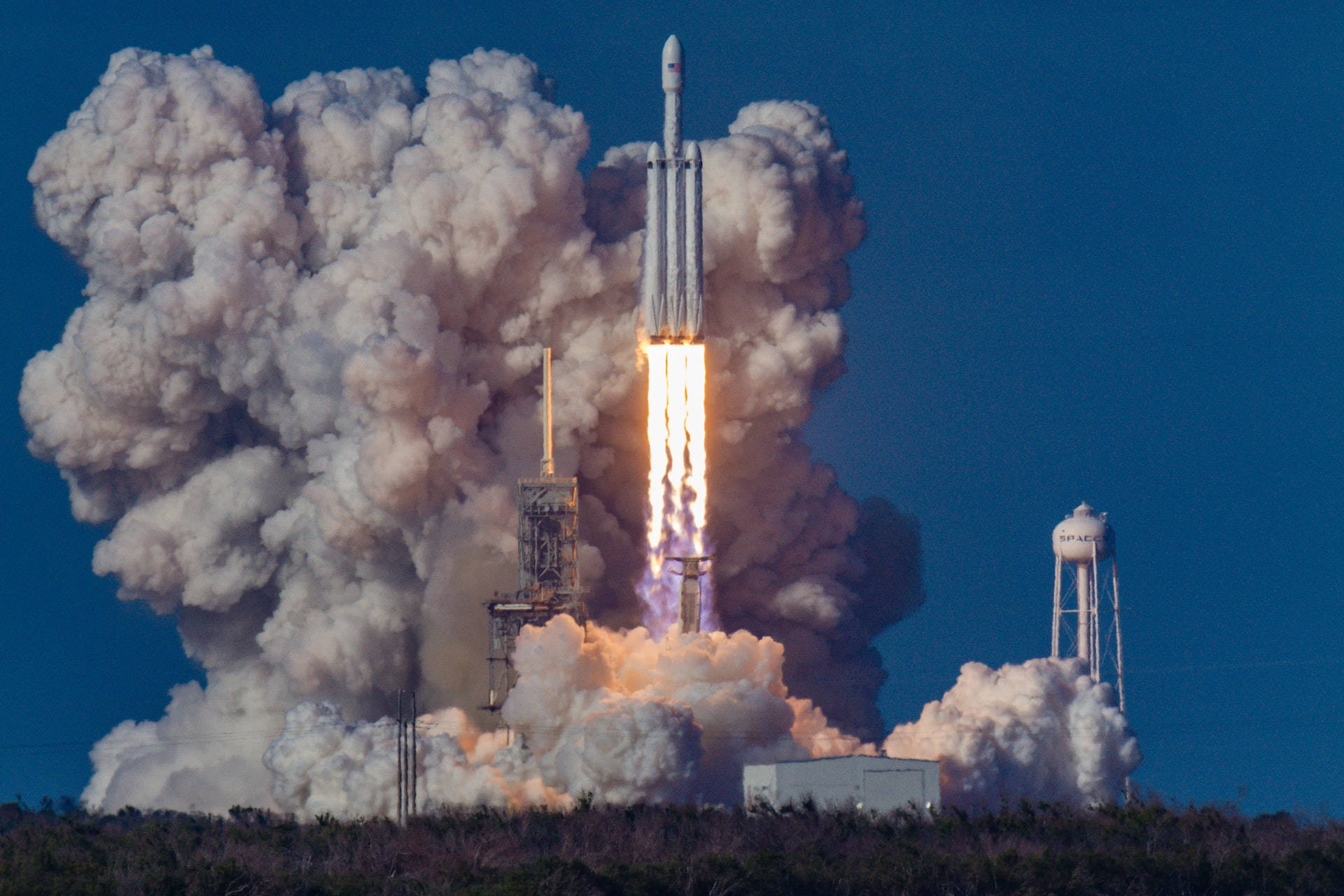 Kennedy Space Center Spacex Falcon Heavy