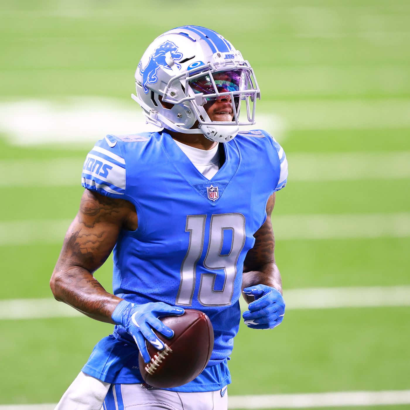 Kenny Golladay Football Outdoor Shot Background