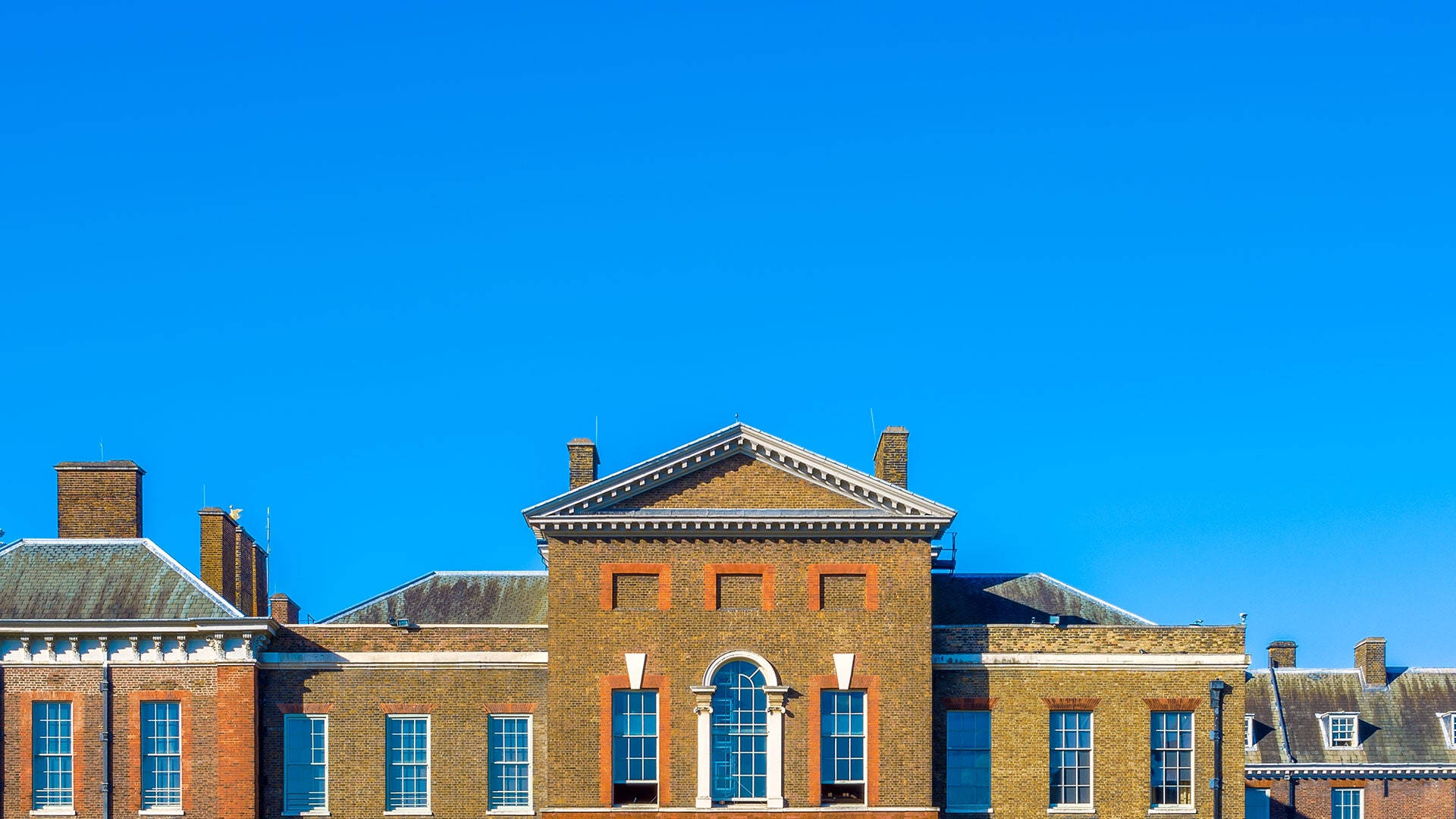 Kensington Palace Roof Blue Sky Background