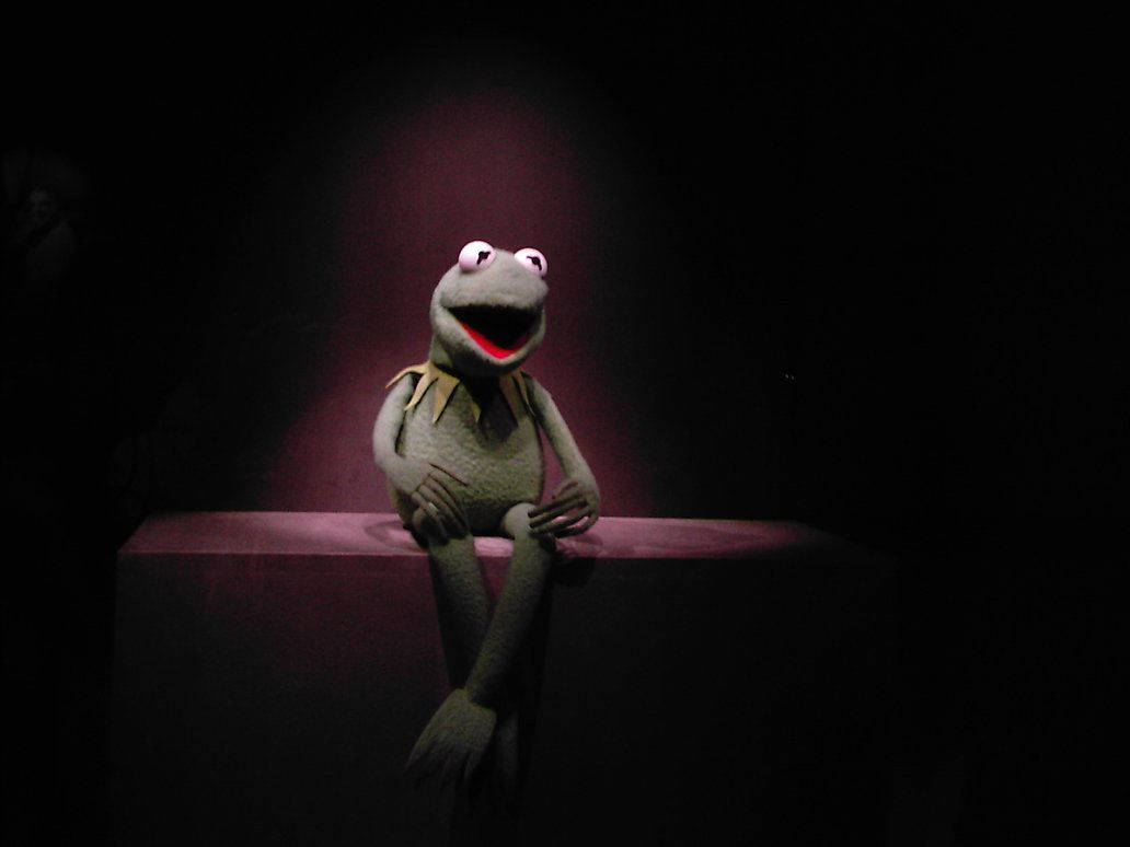Kermit The Frog Spotlight Background