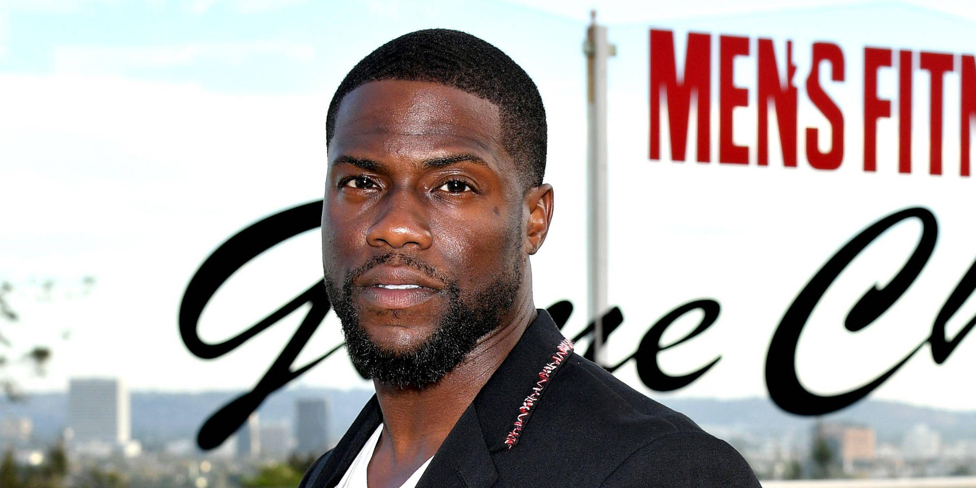 Kevin Hart Posing Background