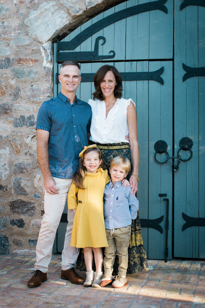 Kevin Streelman With Family Portrait Background