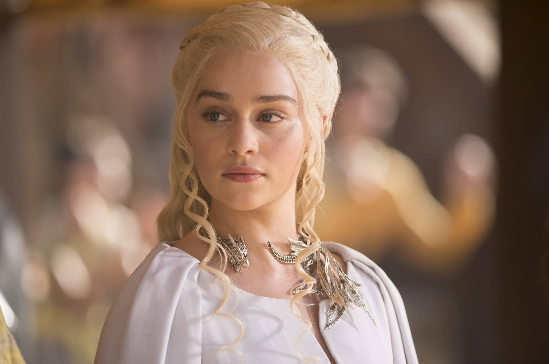 Khaleesi Daenerys Targaryen Portrait Background