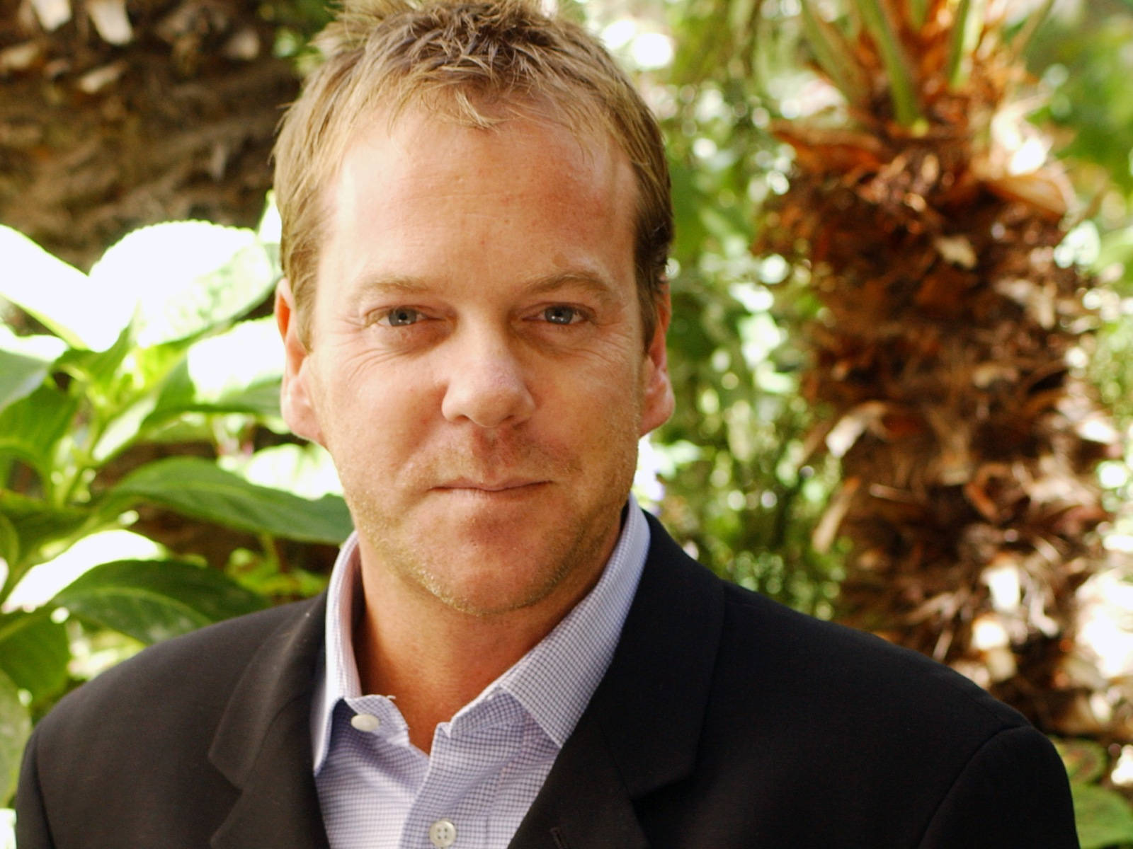 Kiefer Sutherland As Fox Series Jack Bauer Background