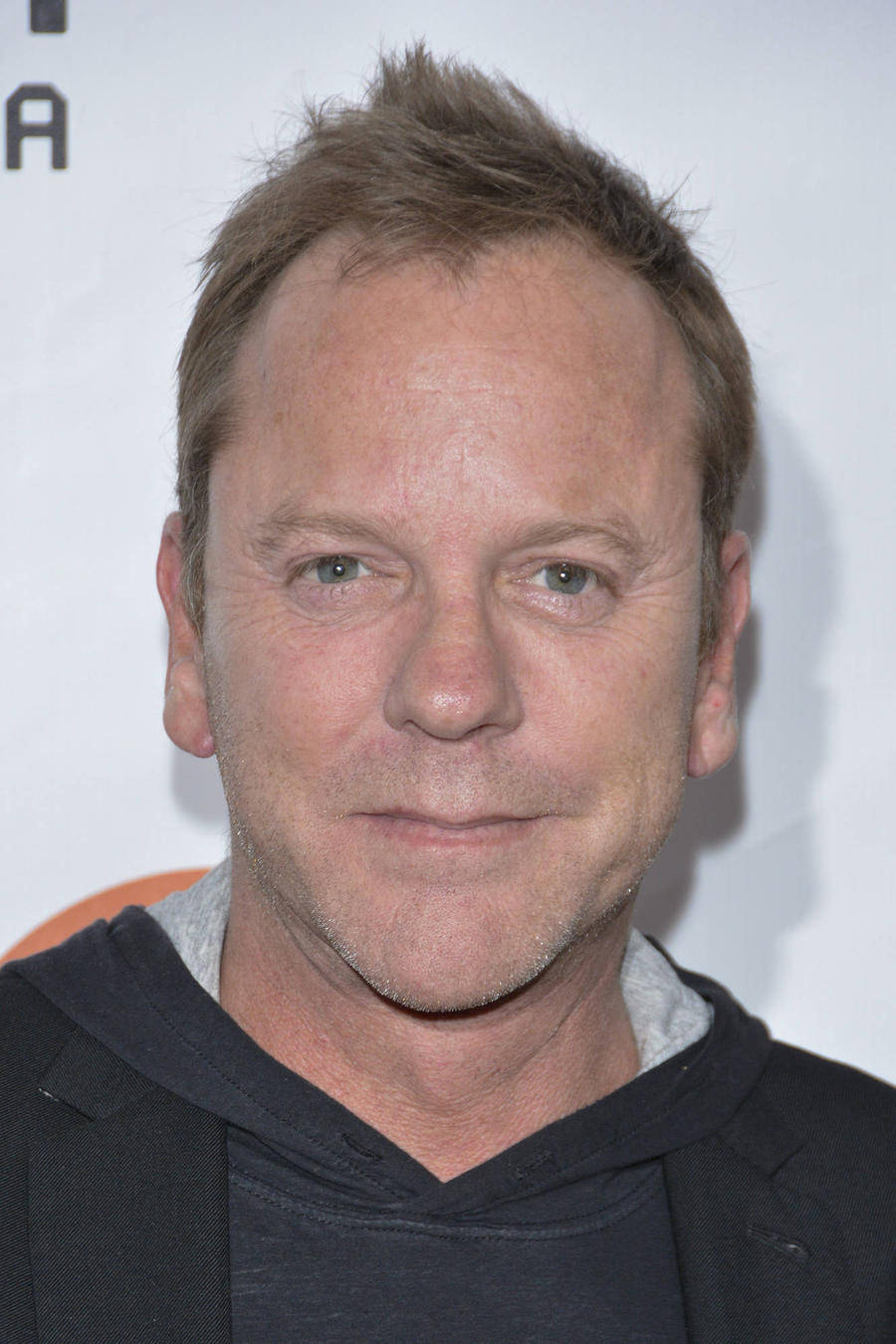 Kiefer Sutherland Forsaken Movie Premiere Background