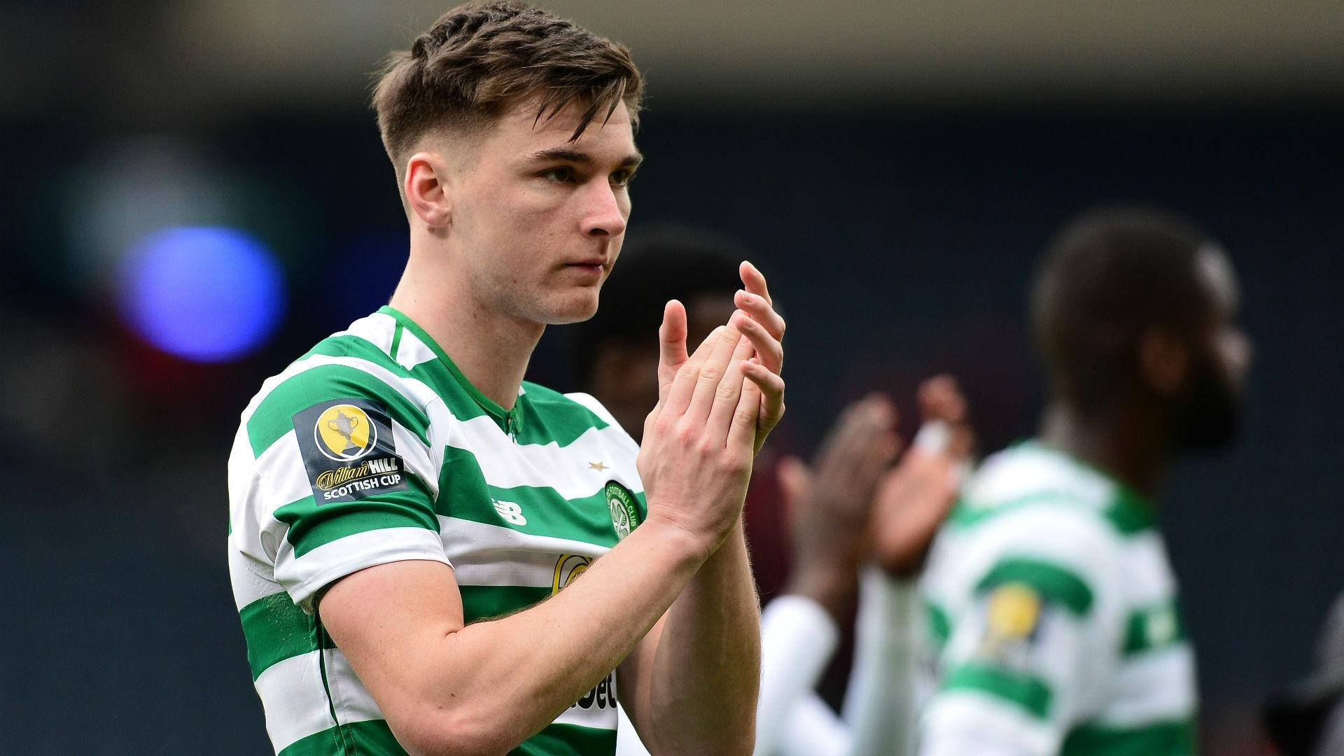 Kieran Tierney Clapping His Hand Background