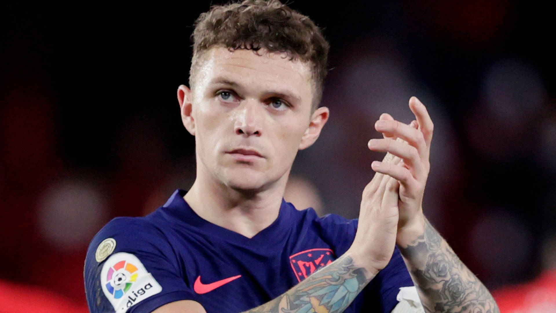 Kieran Trippier Clapping Background