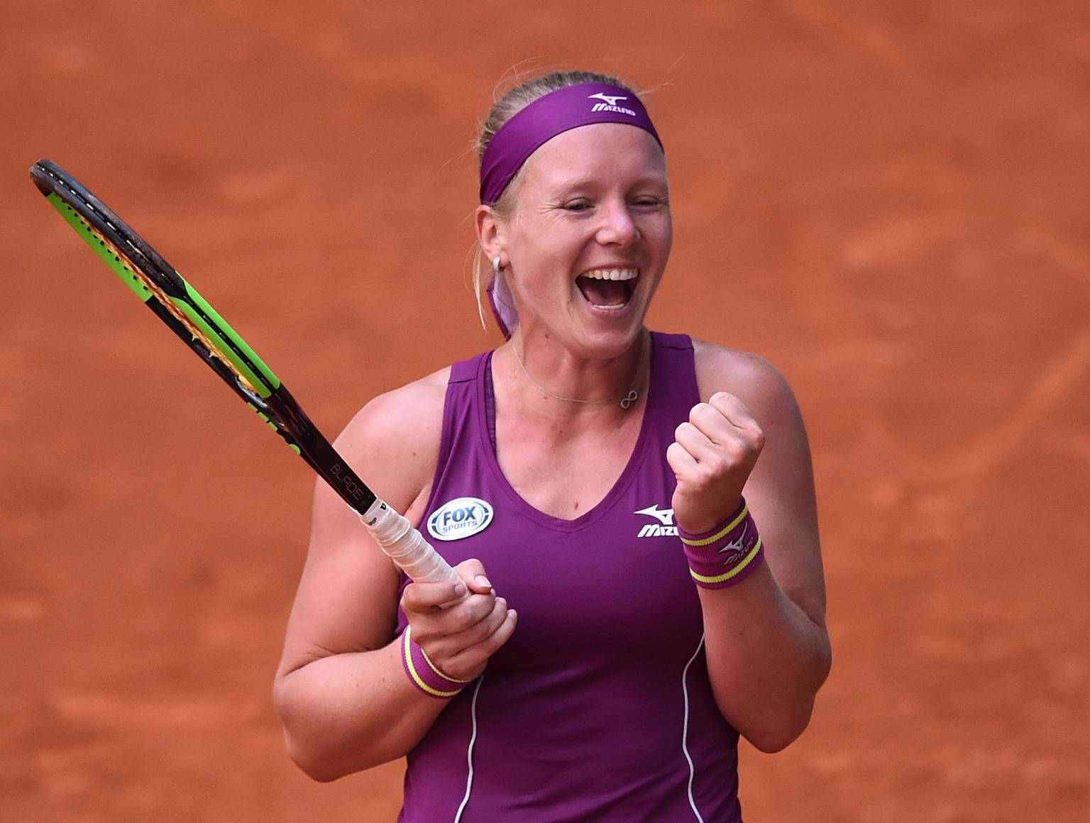 Kiki Bertens Gleeful Smile Background