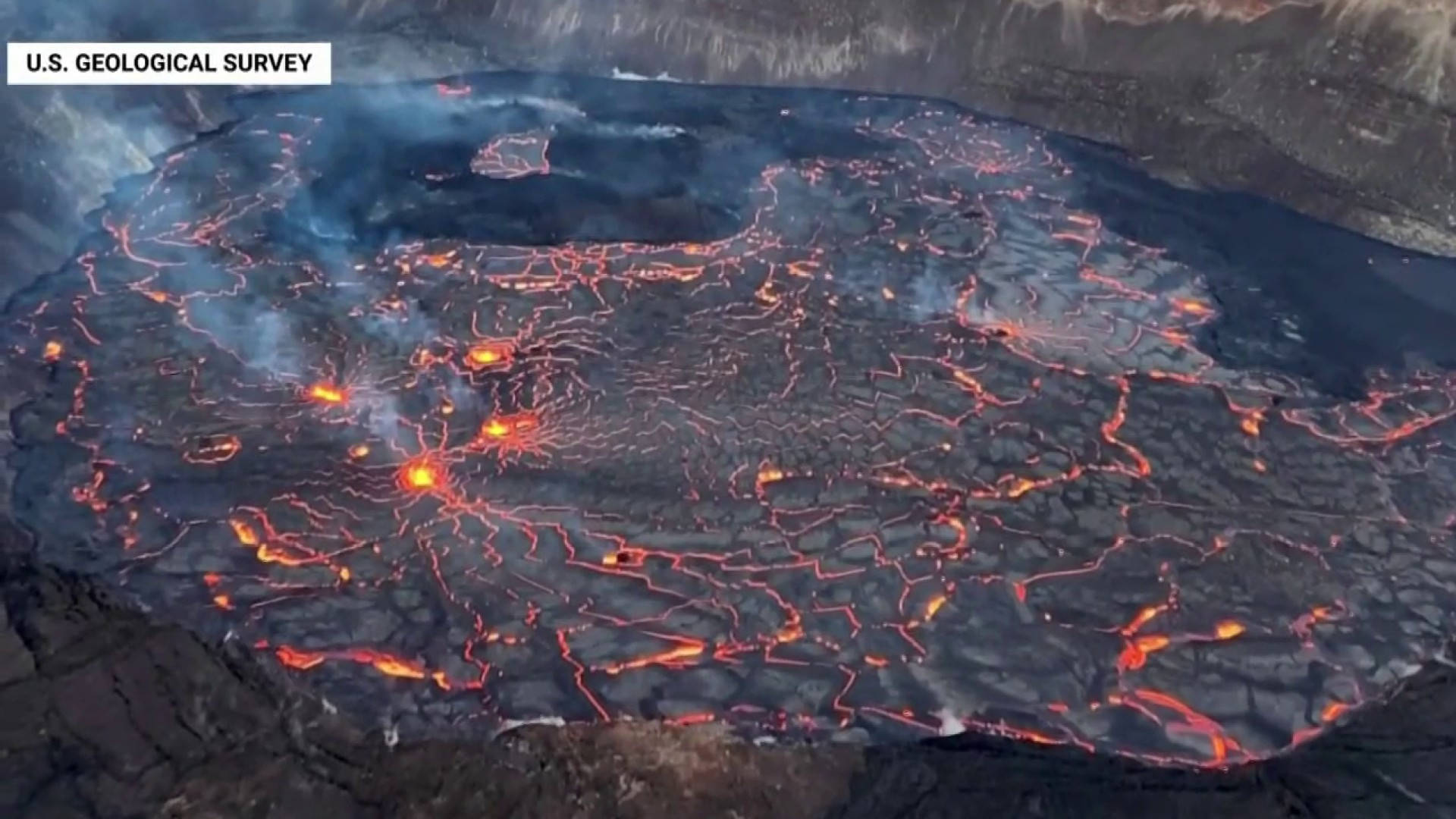 Kilauea Volcano - A Fiery Spectacle Of Nature Background