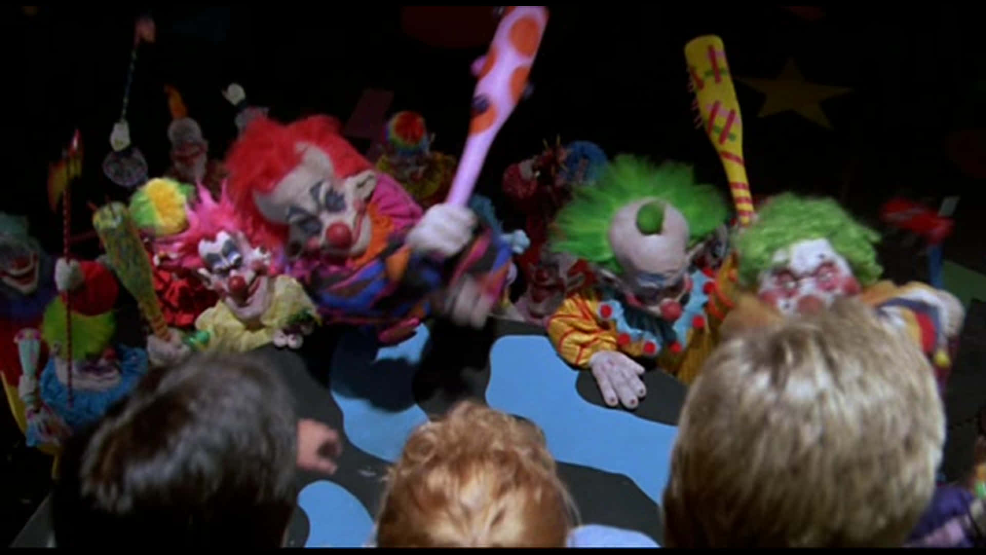 Killer Clowns From Outer Space In Hot Pursuit