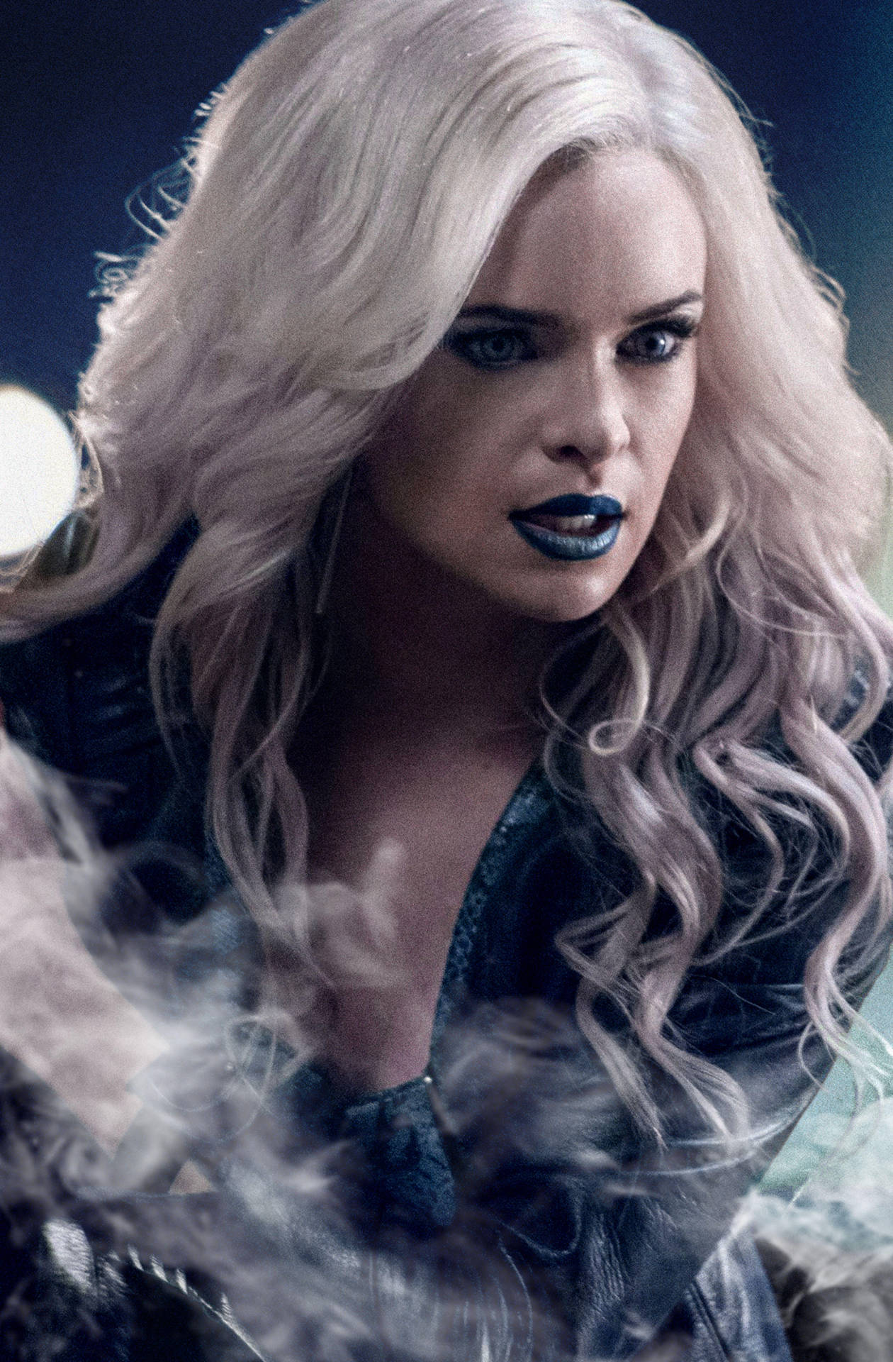 Killer Frost Surrounded By Mist Background