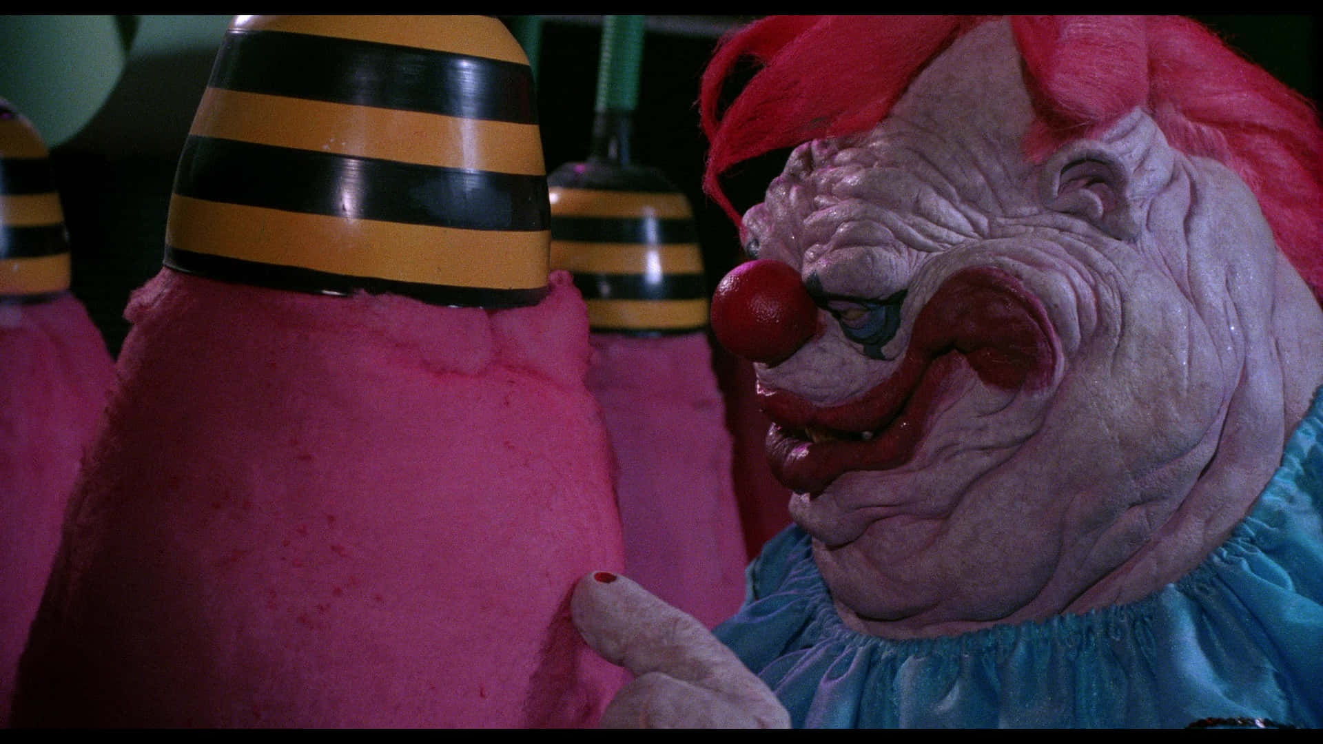 Killer Klowns From Outer Space With Chubby