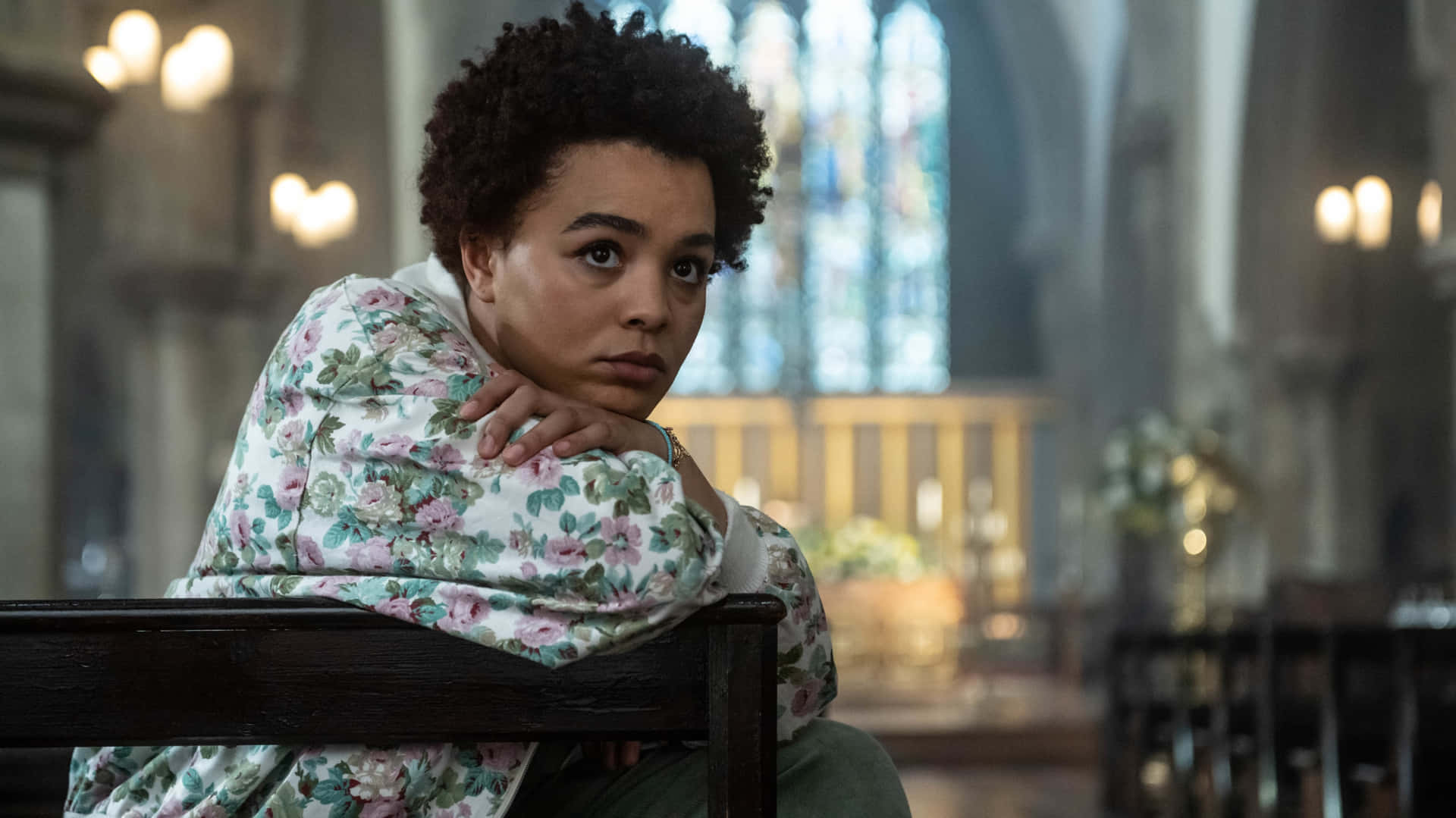 Killing Eve Characterin Church Background