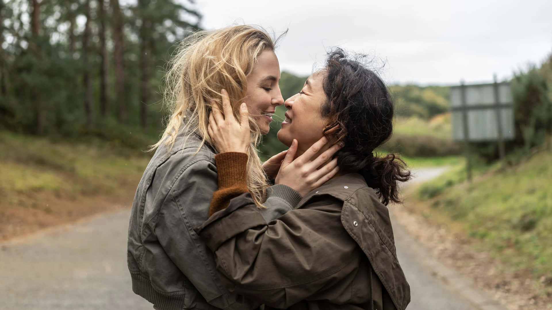 Killing Eve Intimate Moment Background