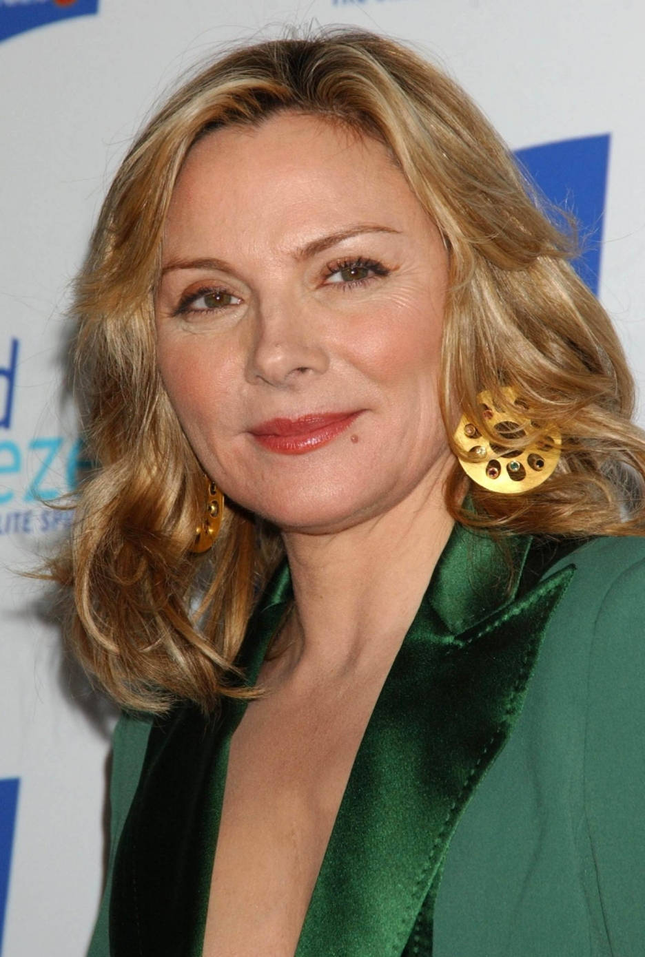 Kim Cattrall Island Breeze Launch Event Background