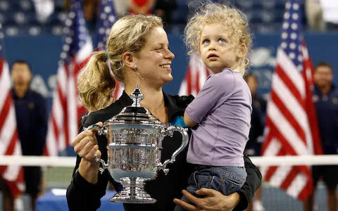 Kim Clijsters Tennis Silver Trophy Background