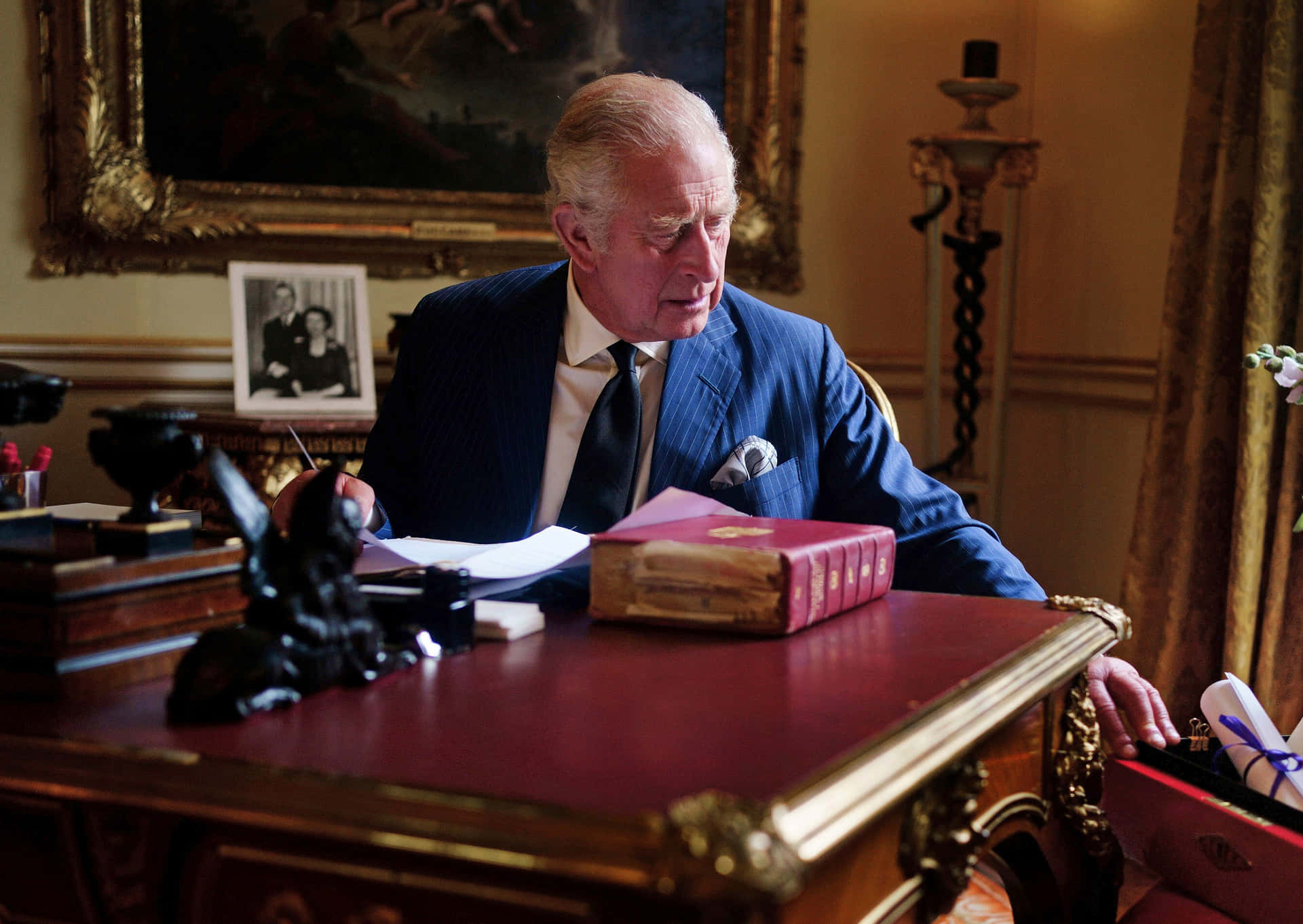 King Charles Iii Signing Papers Background