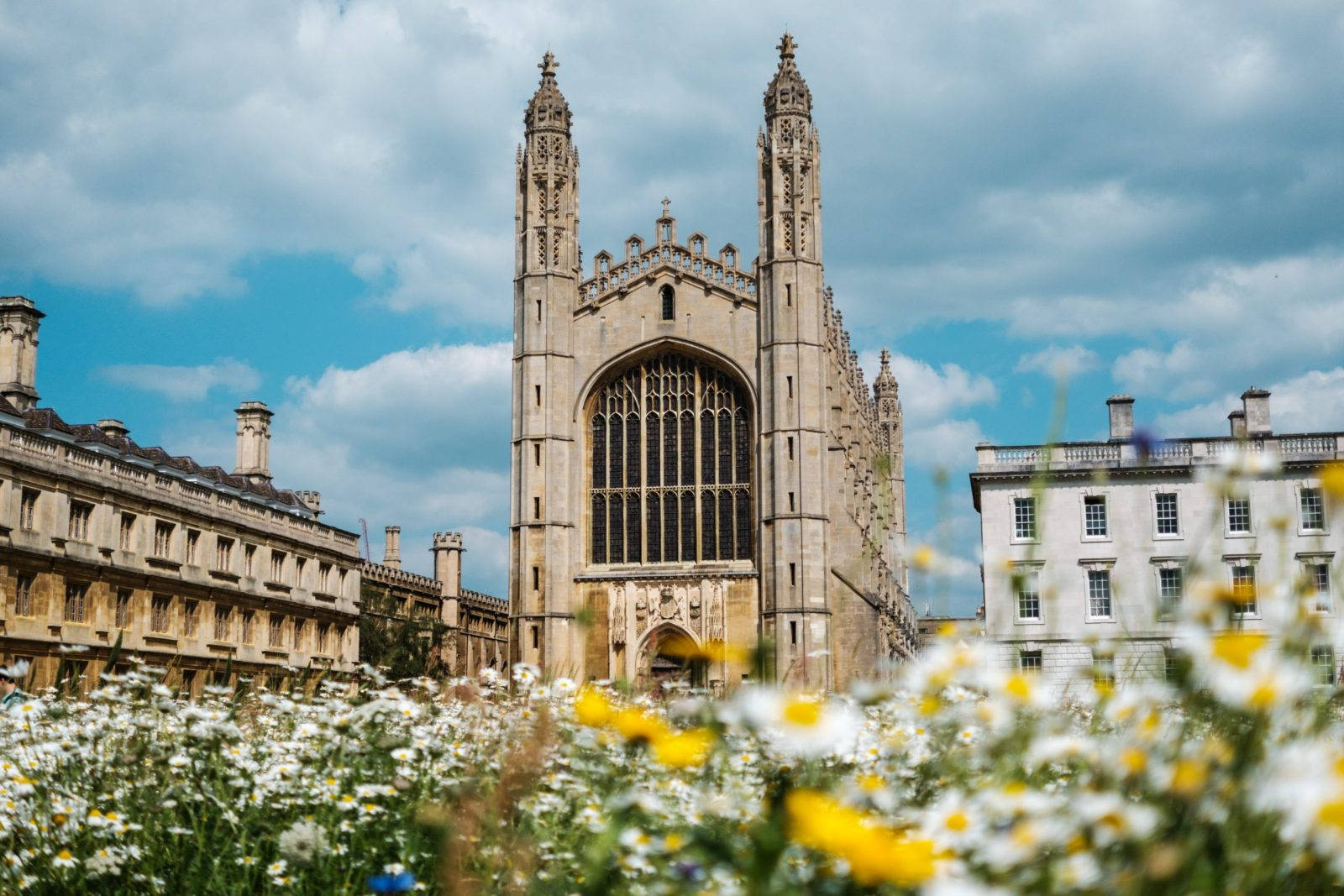 King's College Flowers Cambridge Background