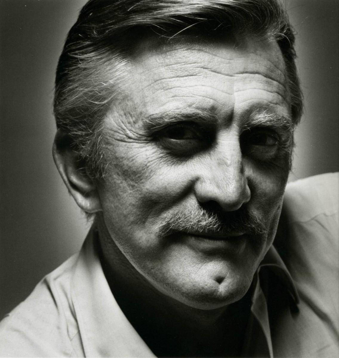 Kirk Douglas Vintage 1967