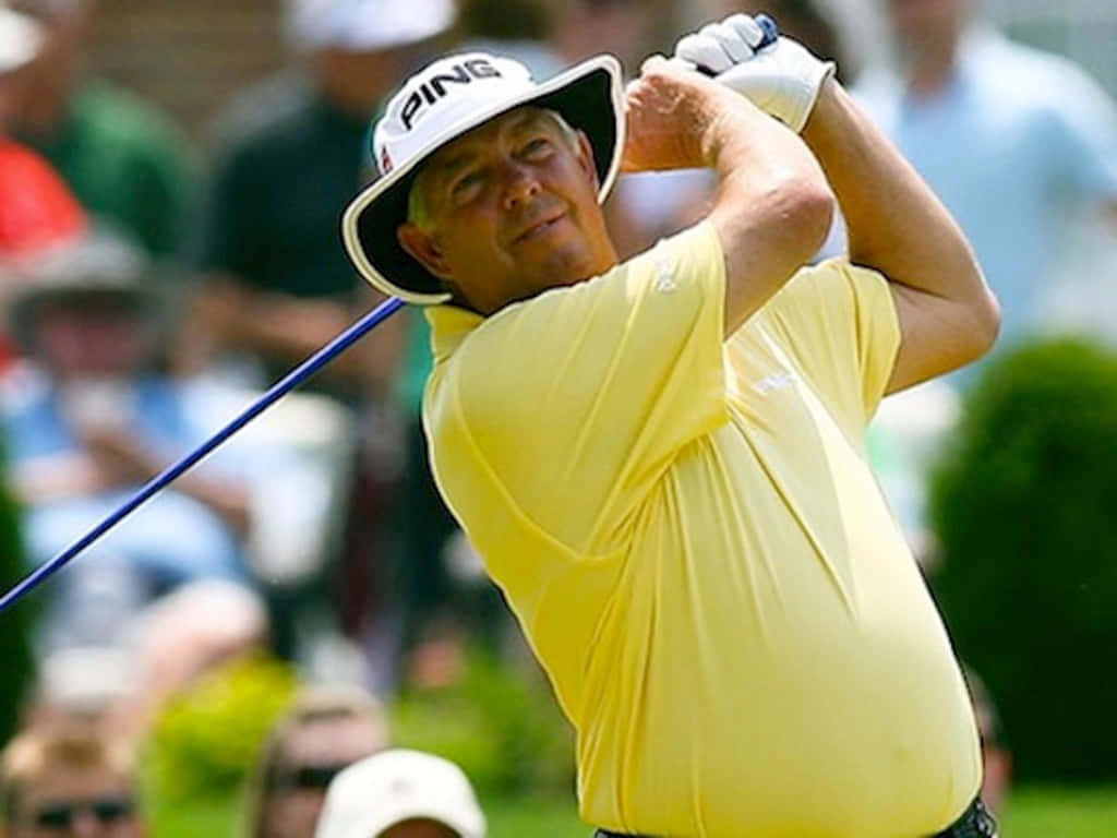 Kirk Triplett Watching The Golf Ball Background
