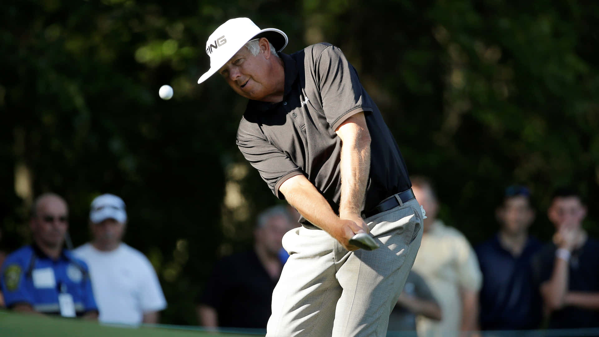 Kirk Triplett With Ball In The Air