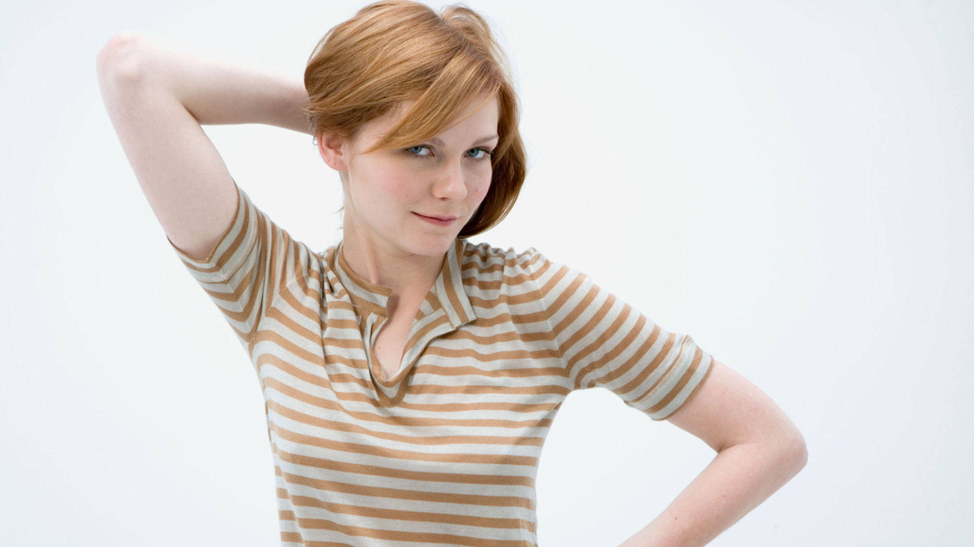 Kirsten Dunst In Stripes Background