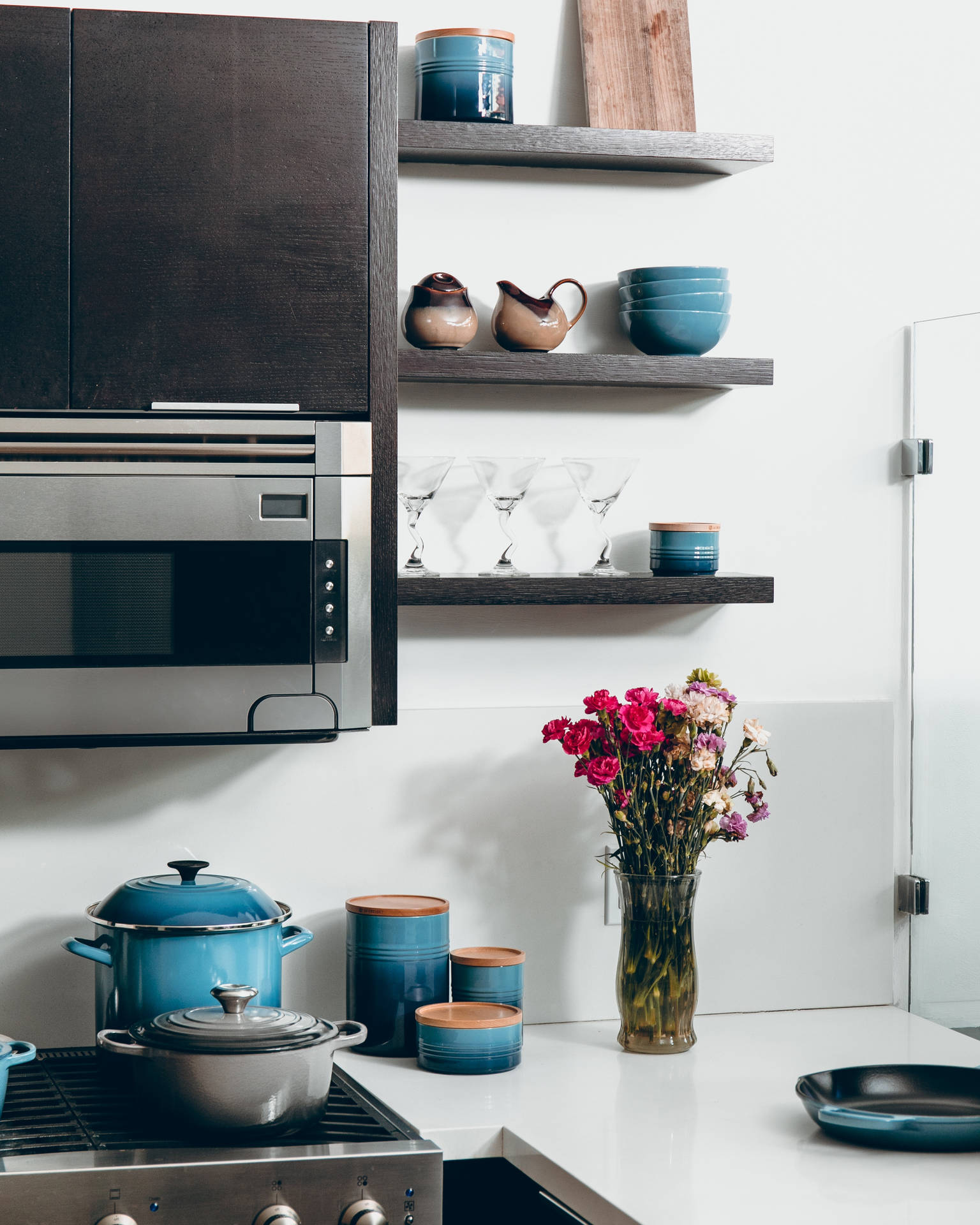 Kitchen Background Counter With Flowers Background