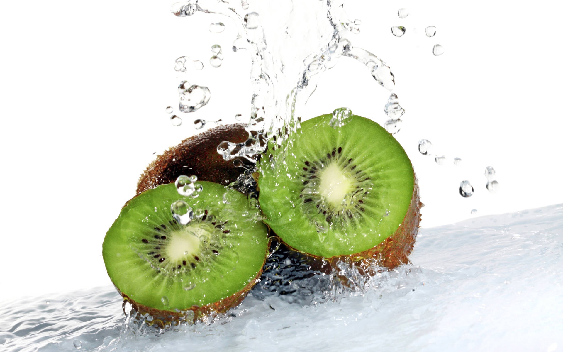 Kiwi Water Splash