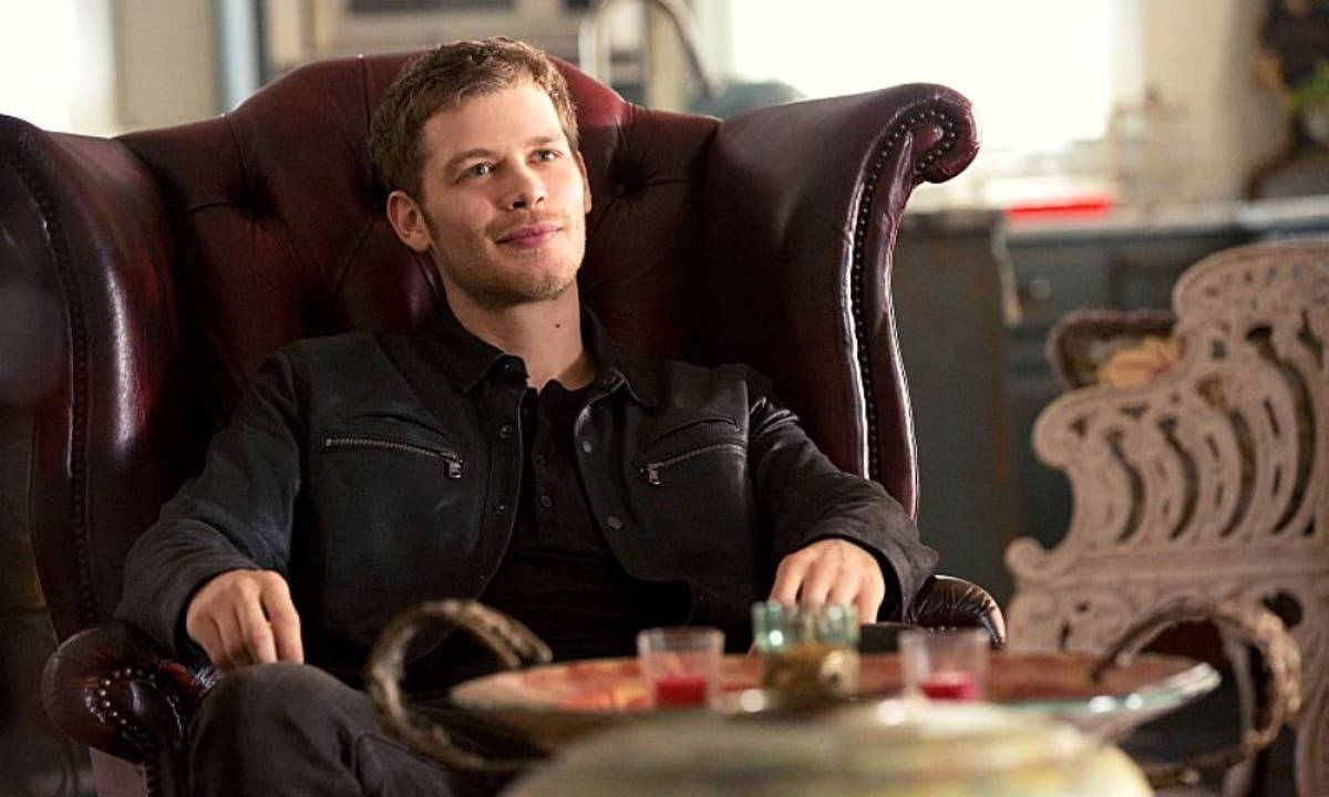 Klaus Mikaelson In Lounge Chair Background
