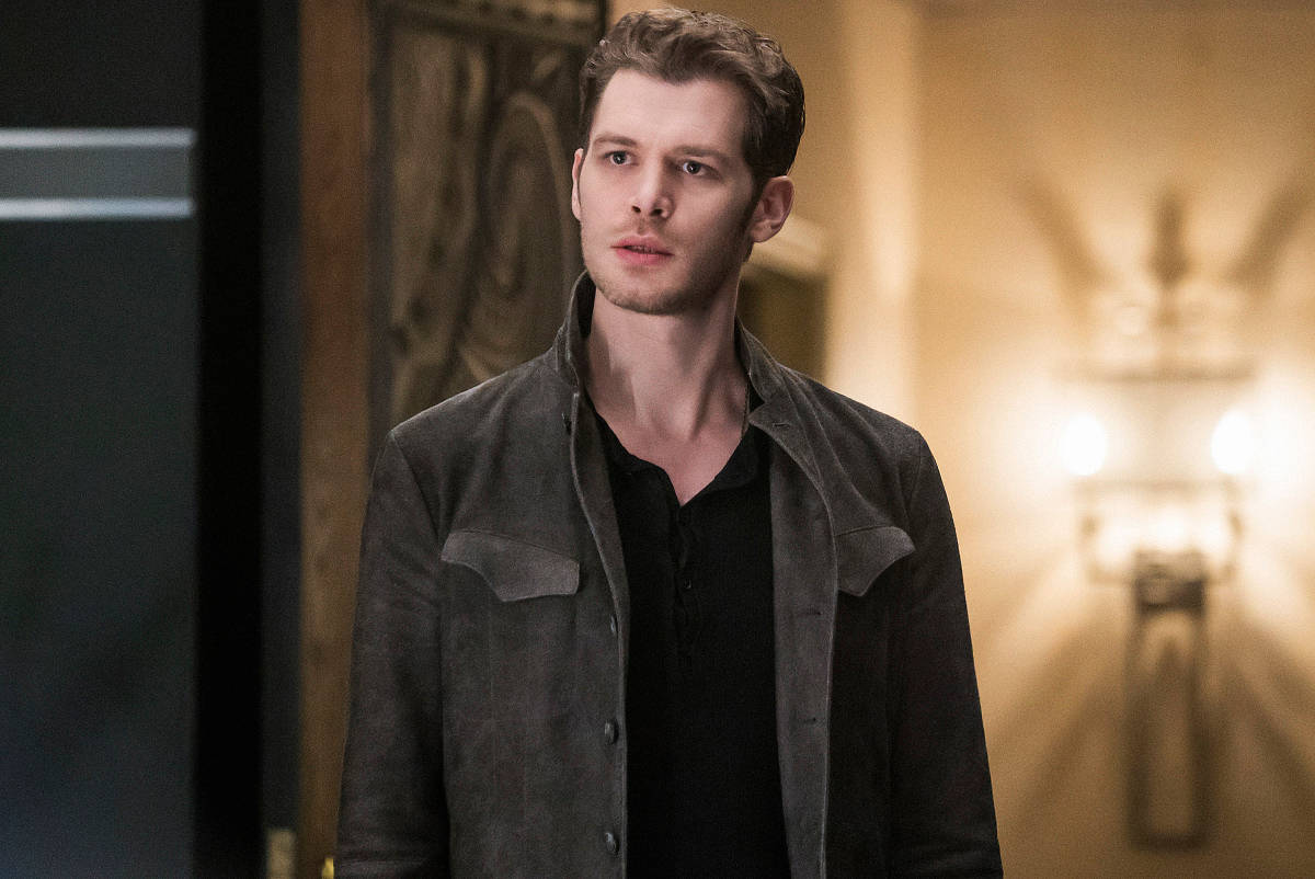 Klaus Mikaelson With Bright Light Background