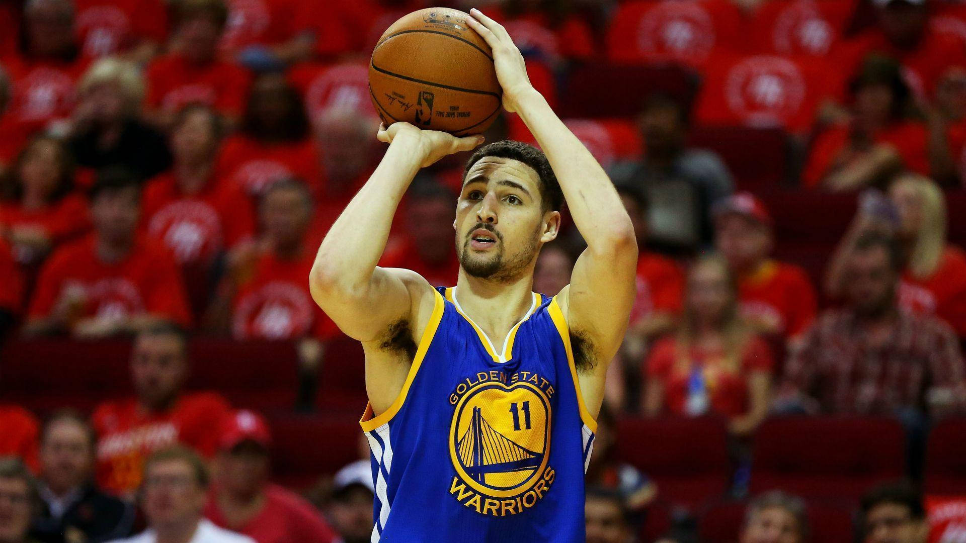 Klay Thompson Perfect Form Background