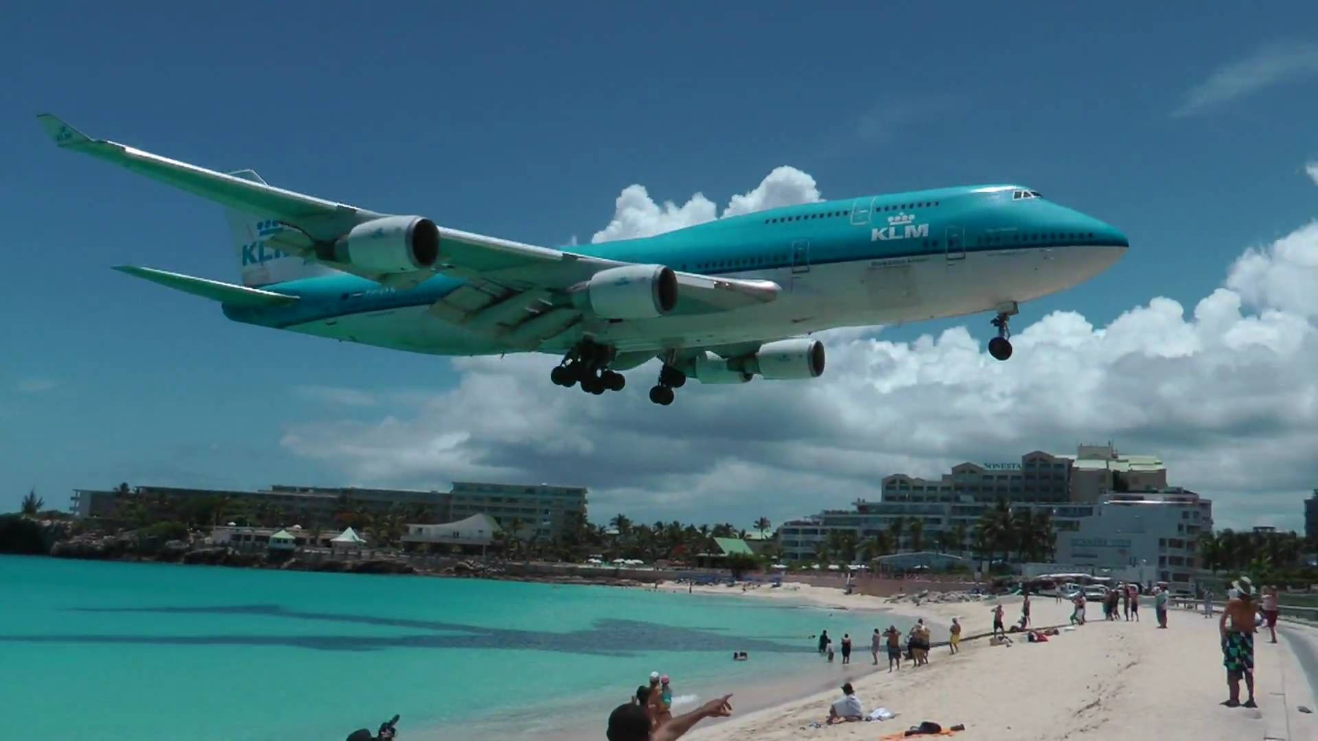 Klm Airline Landing On Sint Maarten Airport Background