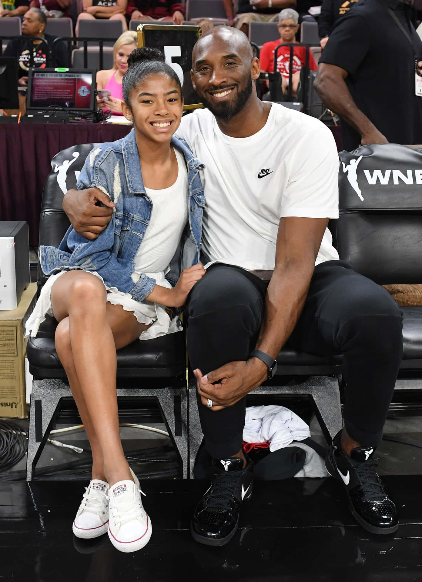 Kobe Bryant And Daughter Gigi - A Father-daughter Bond To Last Forever Background