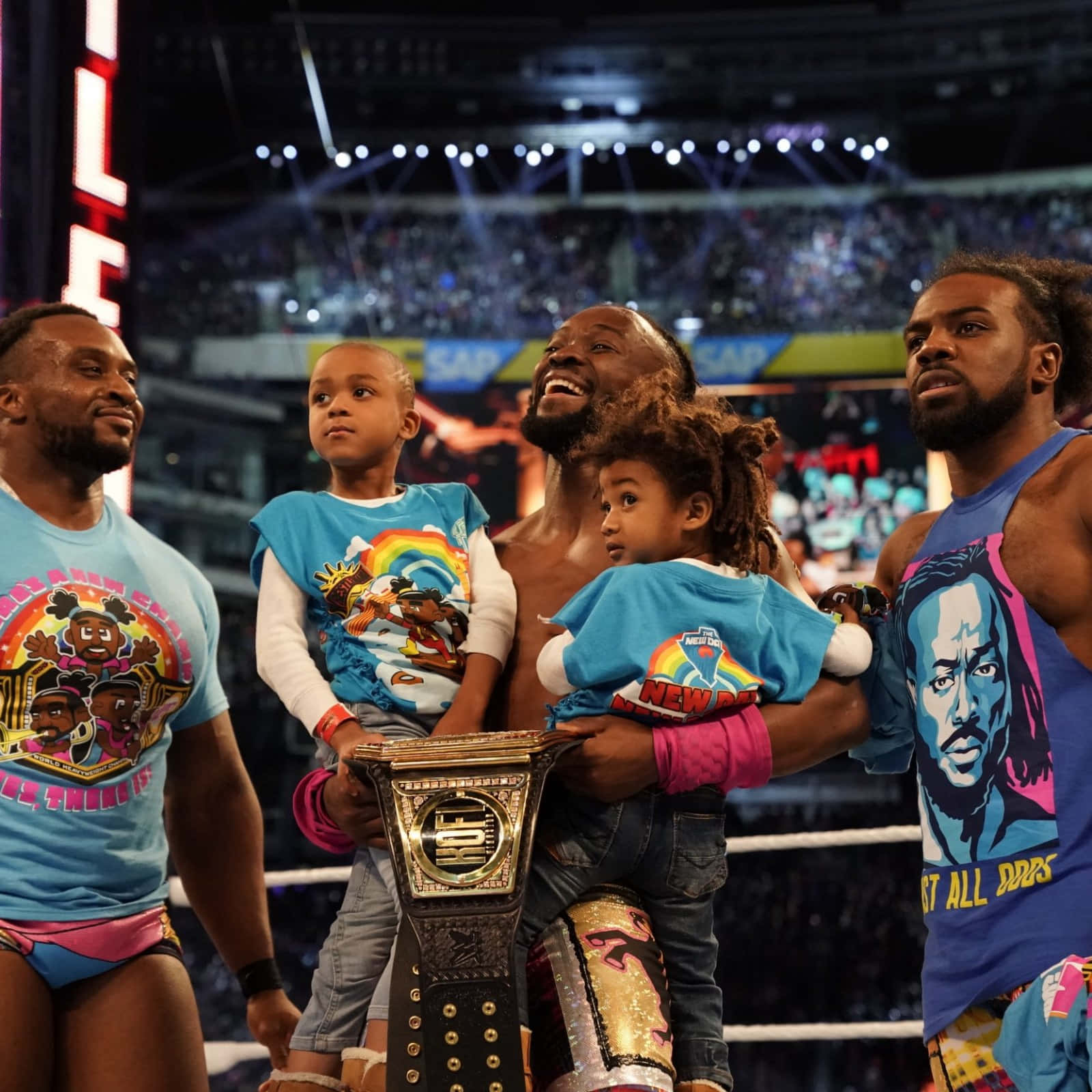 Kofi Kingston With His Children Background