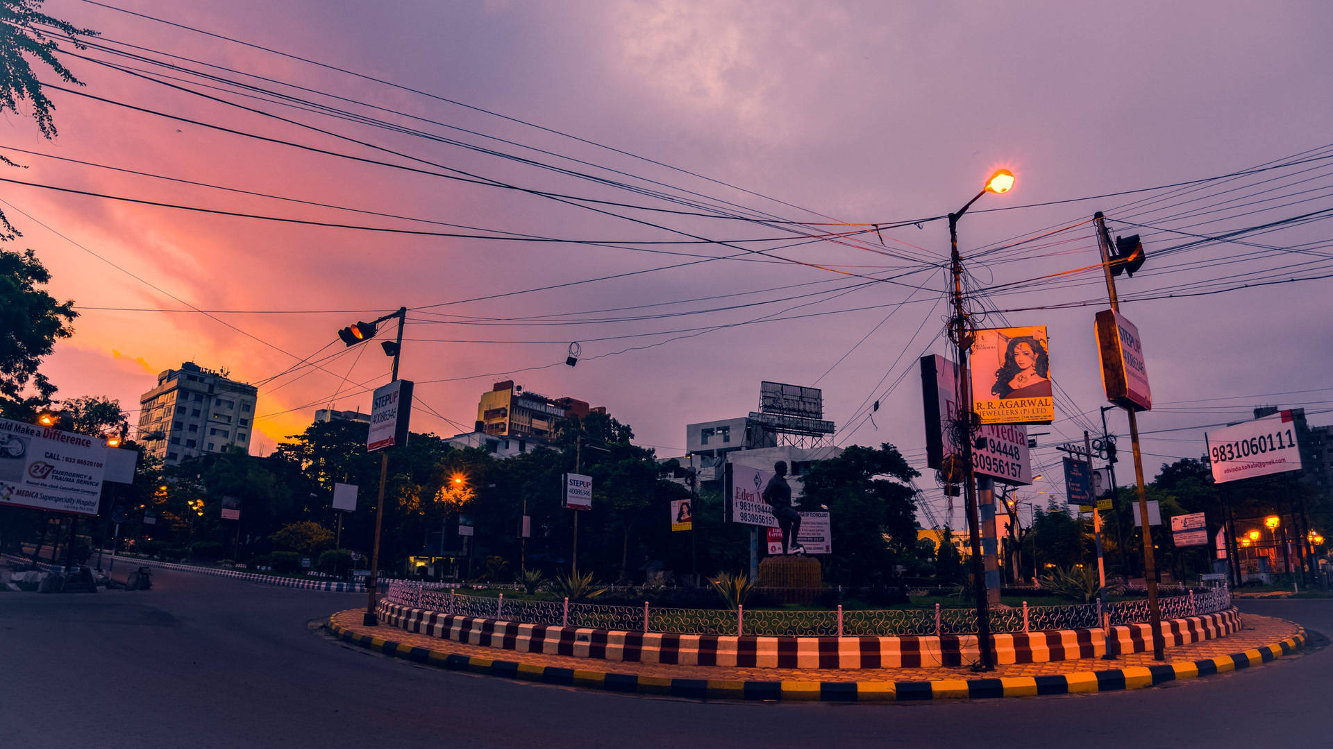 Kolkata Road Roundabout Background