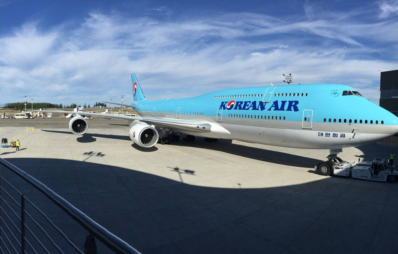 Korean Air Airbus A380-800 Model Background