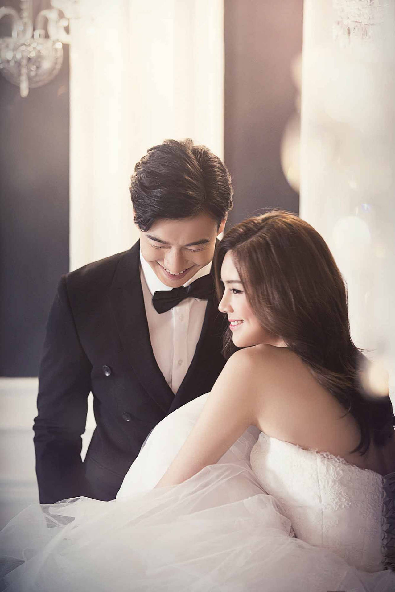 Korean Couple Prenuptial Photo