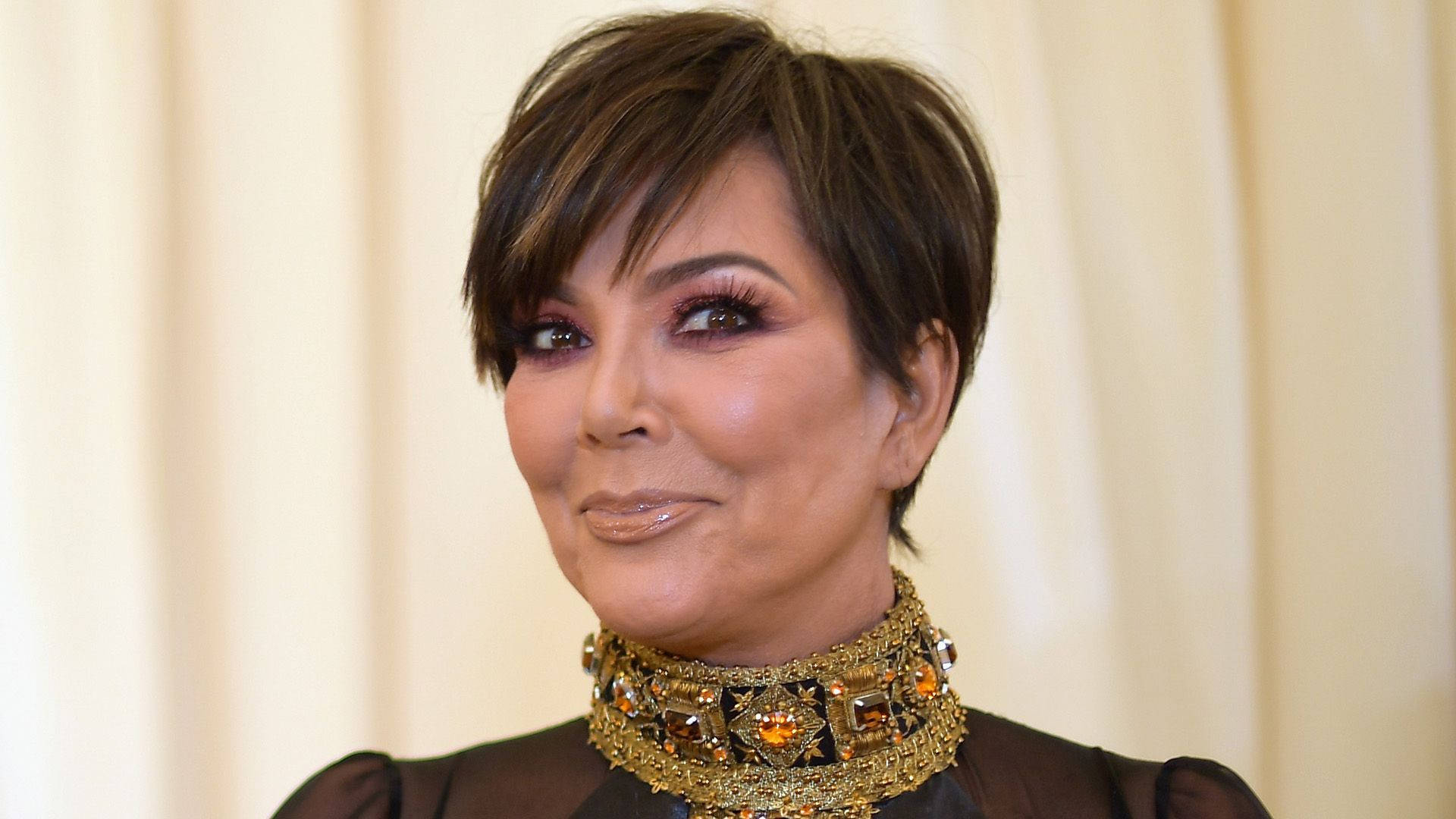 Kris Jenner Smoky Eyes