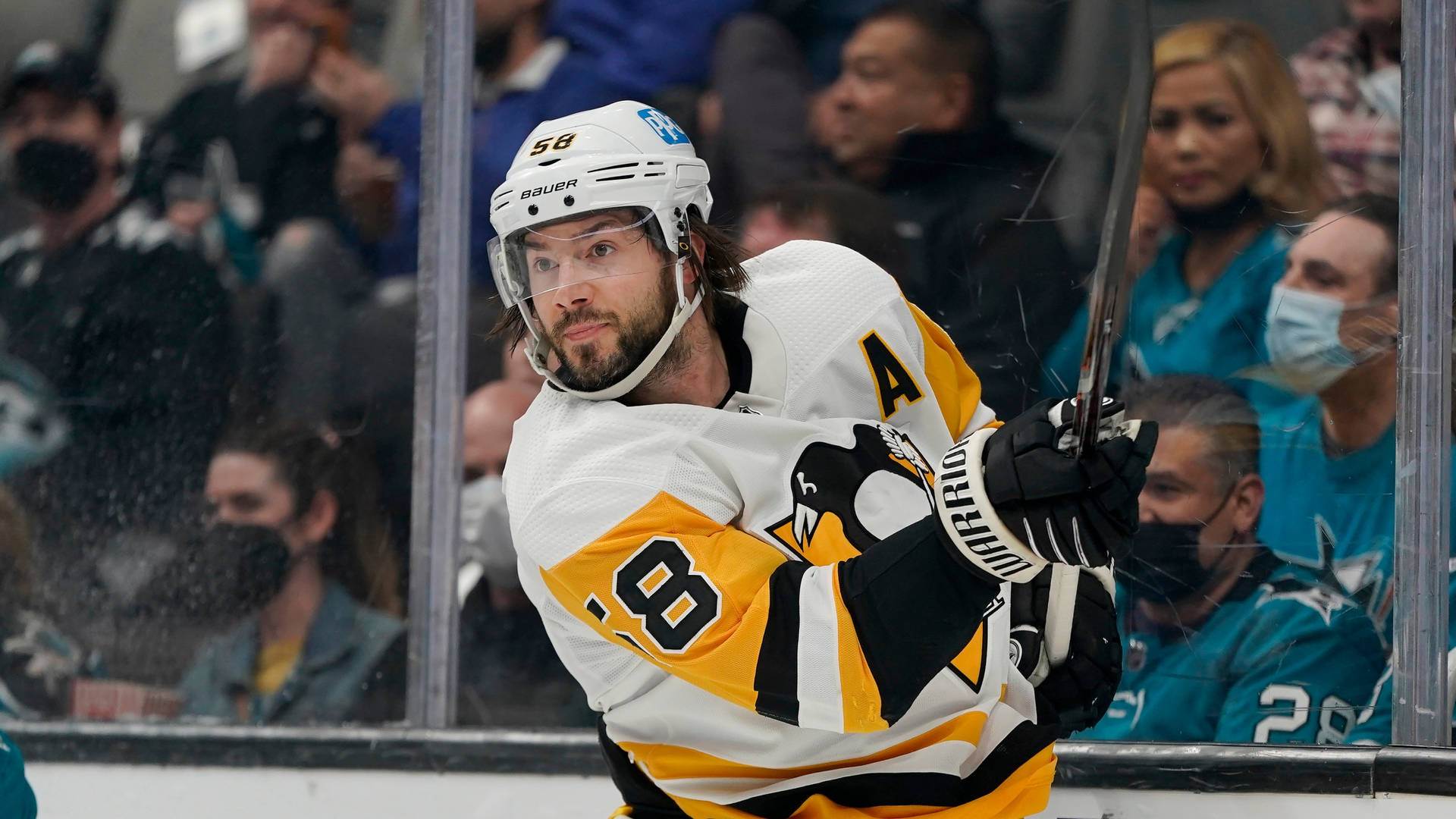 Kris Letang Alternate Captain For Pittsburgh Penguins Background