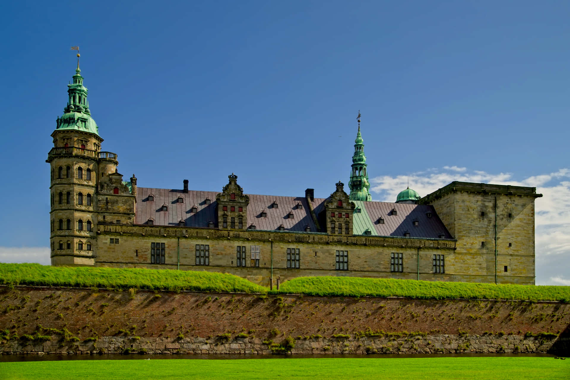 Kronborg Castle Hd Landscape Background