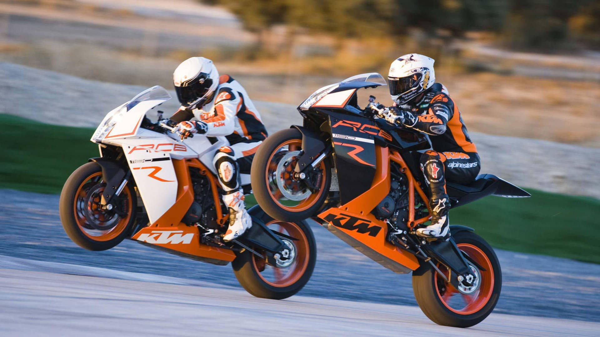 Ktm 4k Bikes Racing Background